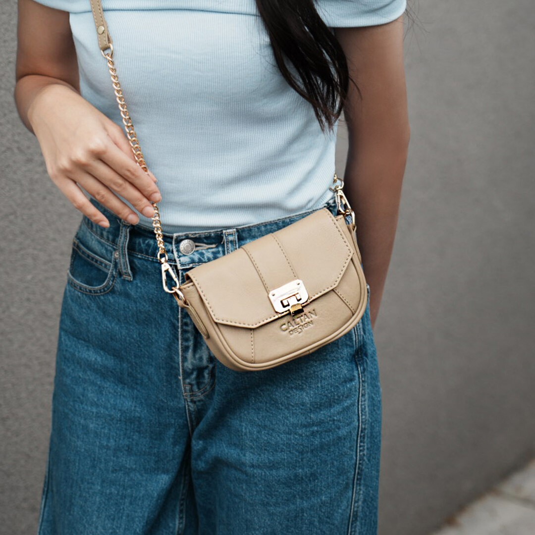 Mini Envo插扣真皮信封斜背包-三色(5541)