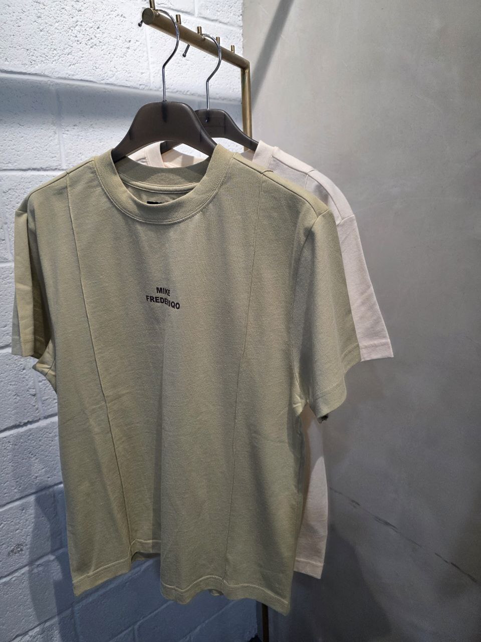 371111。E5