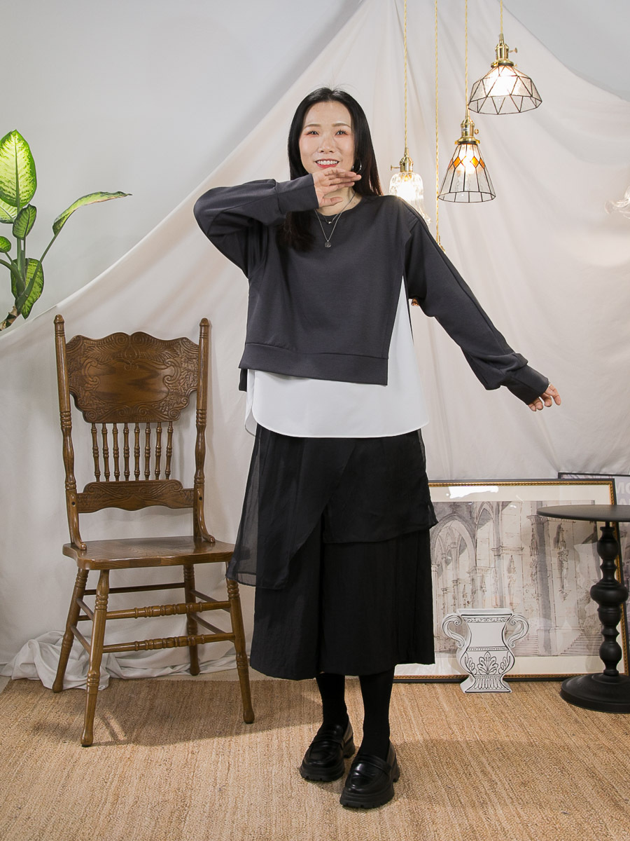 橡根腰．DOUBLE LAYER網紗 拼 滑滑料裙褲