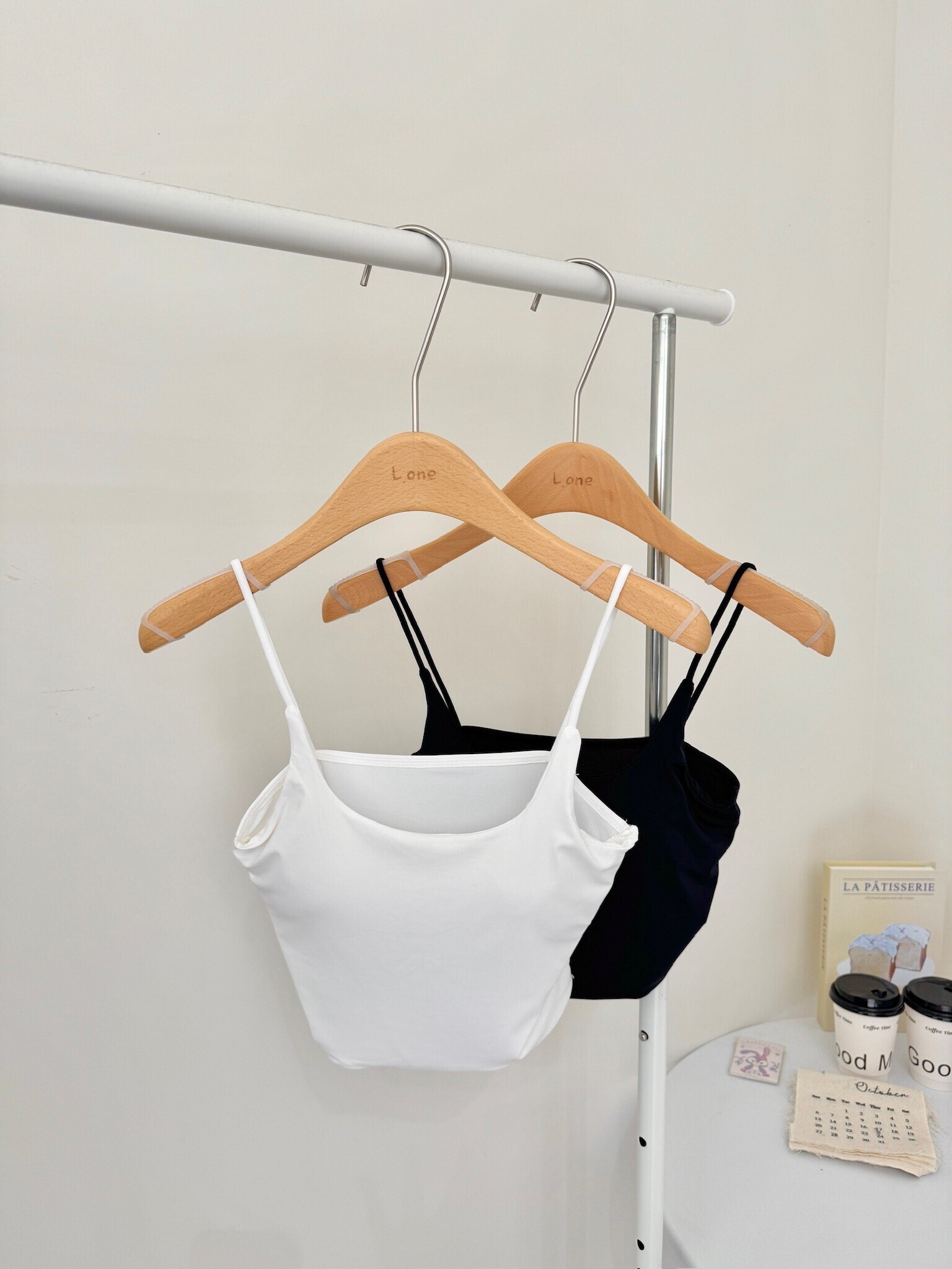 冰絲圓領細肩背心