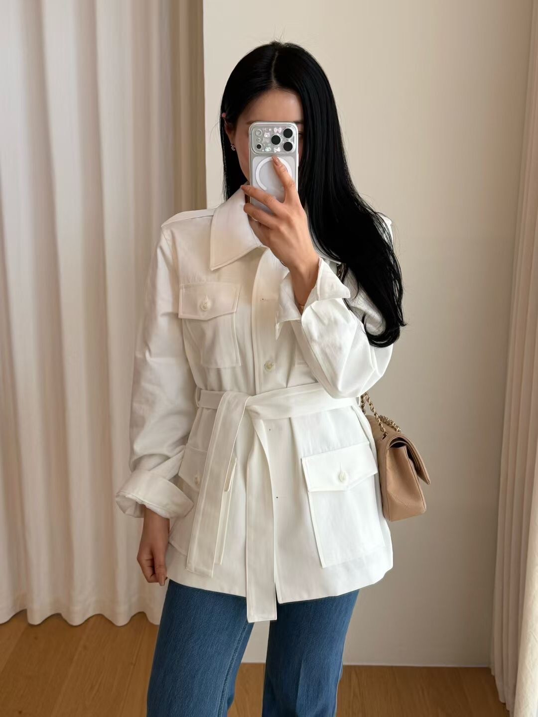 翻蓋四口袋造型翻領風衣外套-附綁帶 / 2色