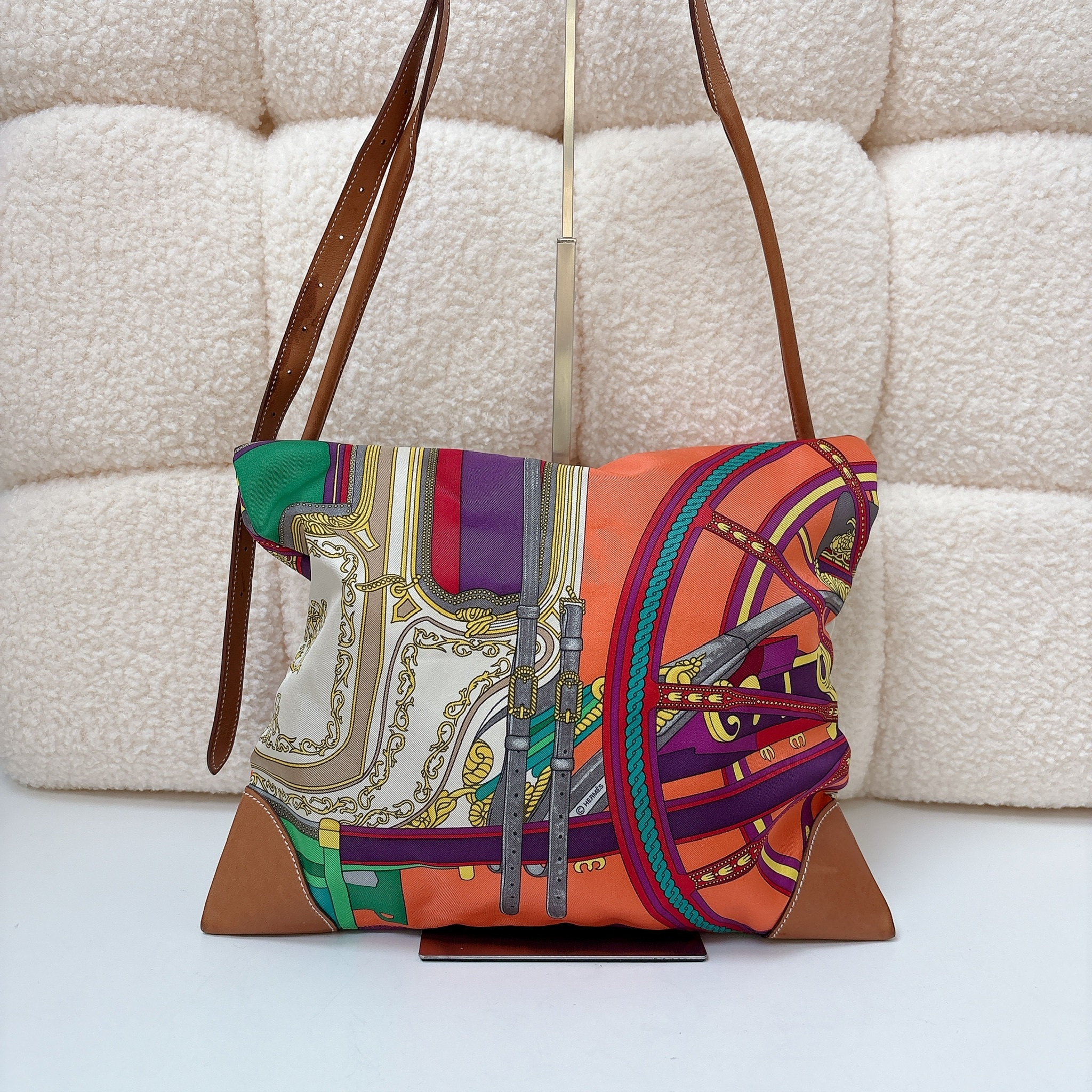 Hermes Silkycity 33 - Balade en Berline / Shw