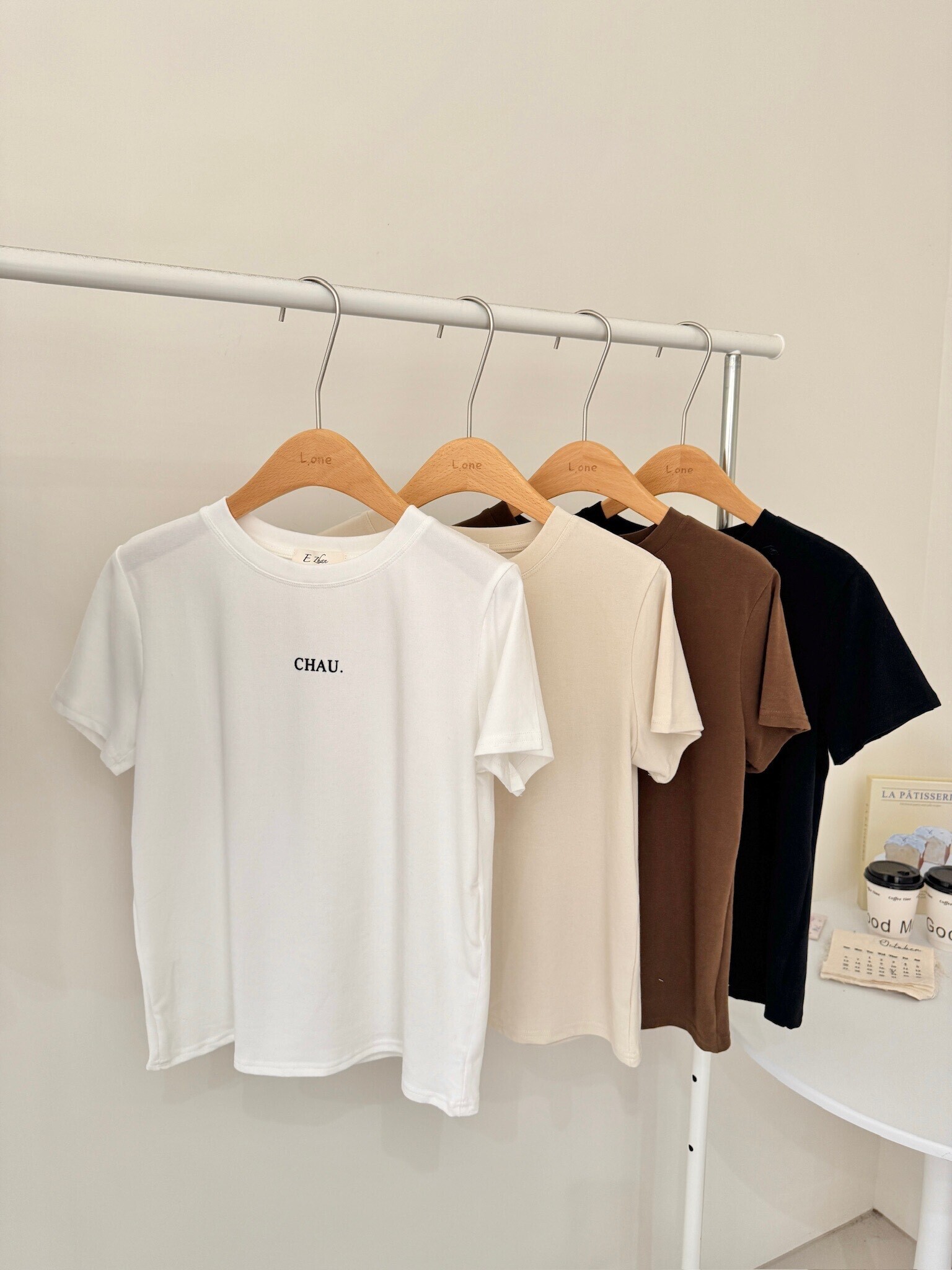 植絨字母棉短Tee