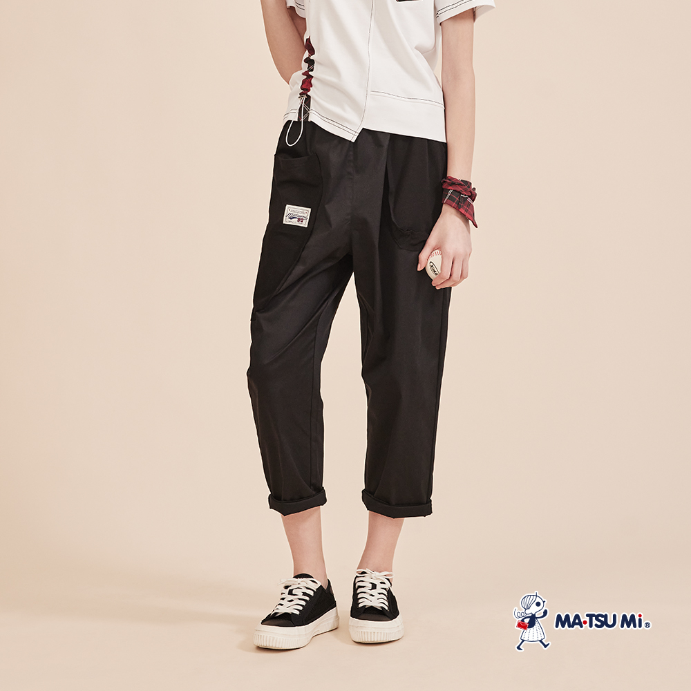 MA‧TSU Mi 休閒寬鬆運動風不對稱口袋長褲(黑)