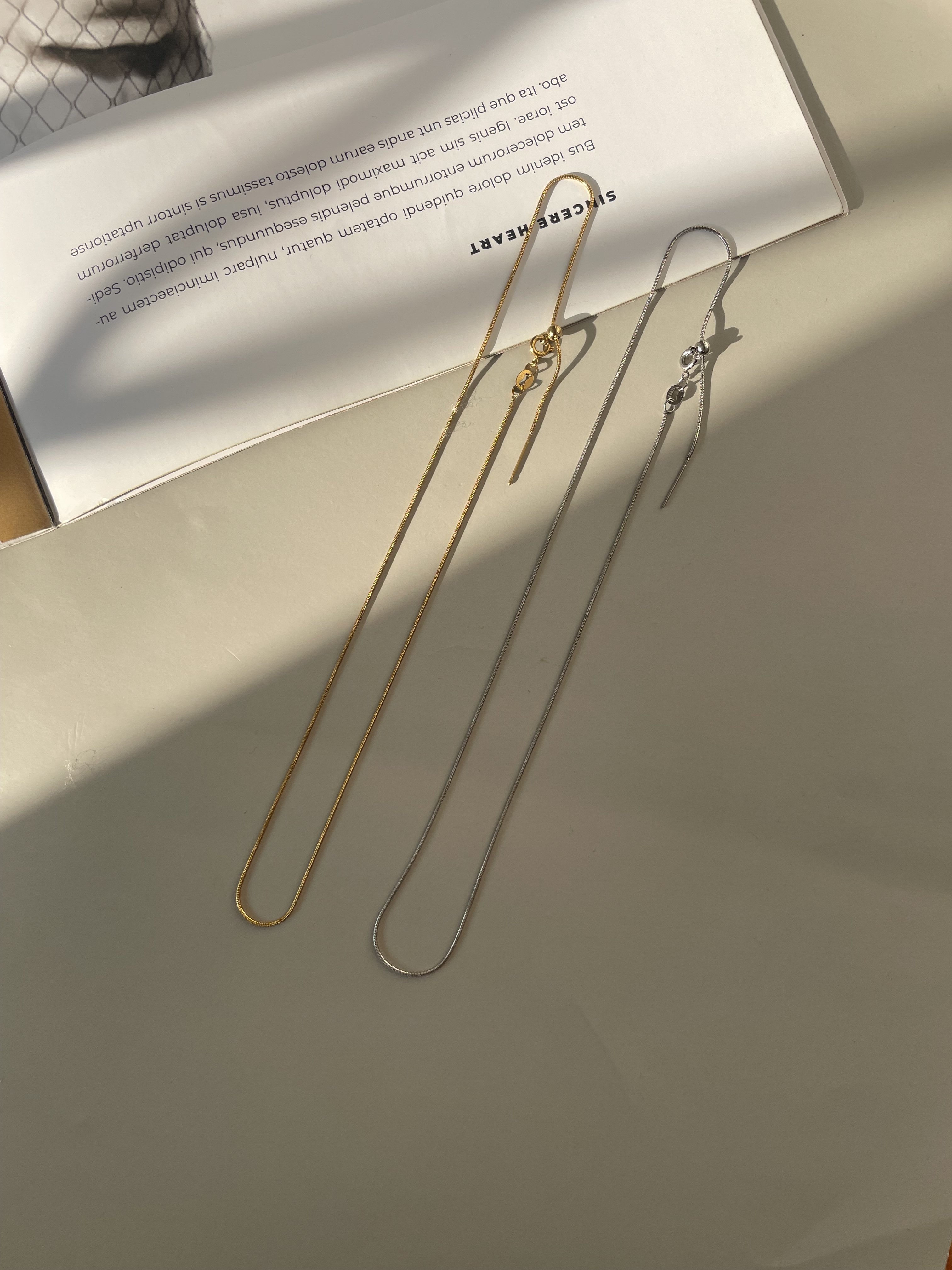 slide chain necklace