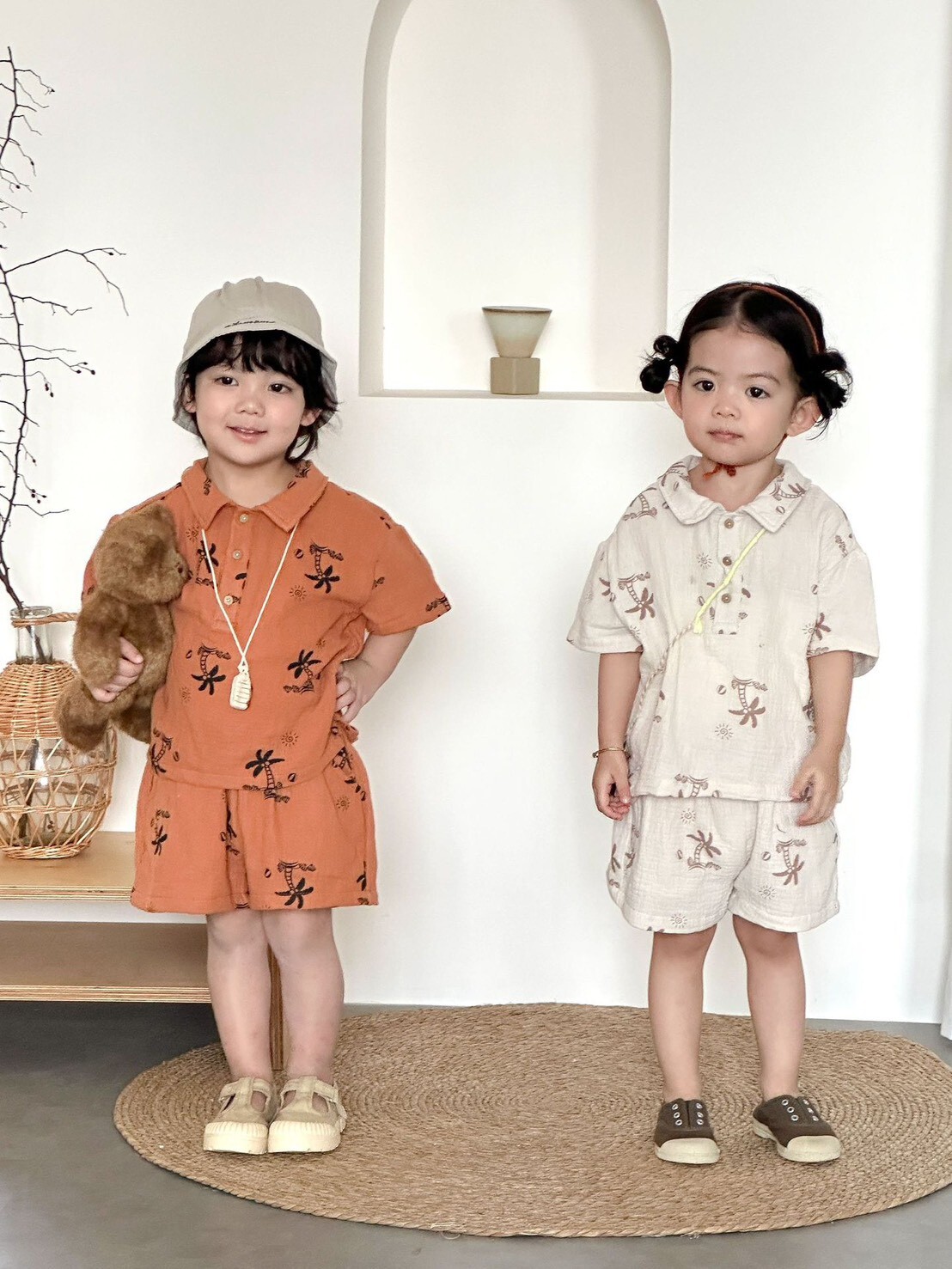 渡假風椰子樹休閒套裝ꕀꕀꕀ ＊短袖上衣 + 短褲