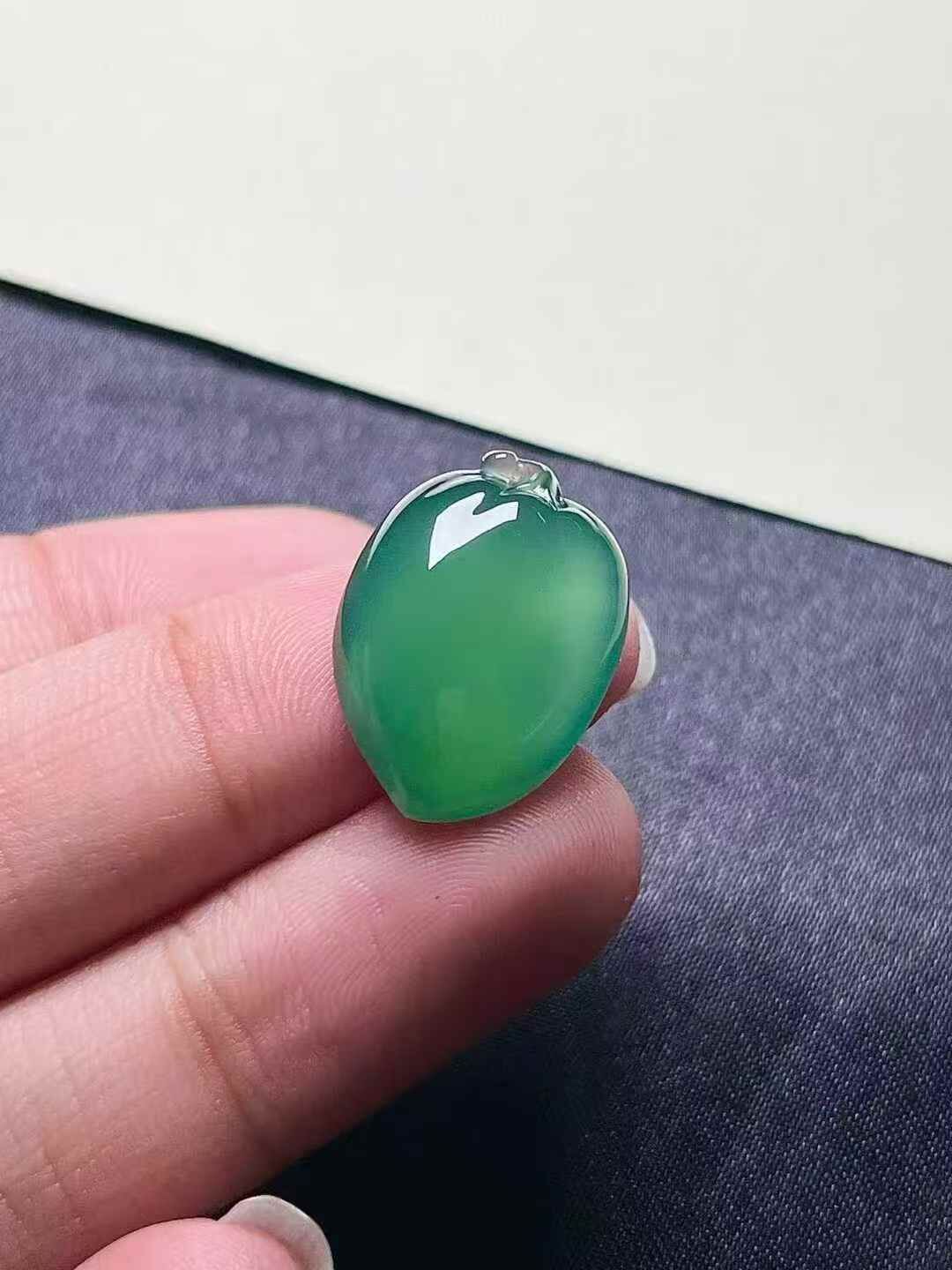 翡翠桃,天然翡翠A玉, 緬甸玉, Jade, Jadeite