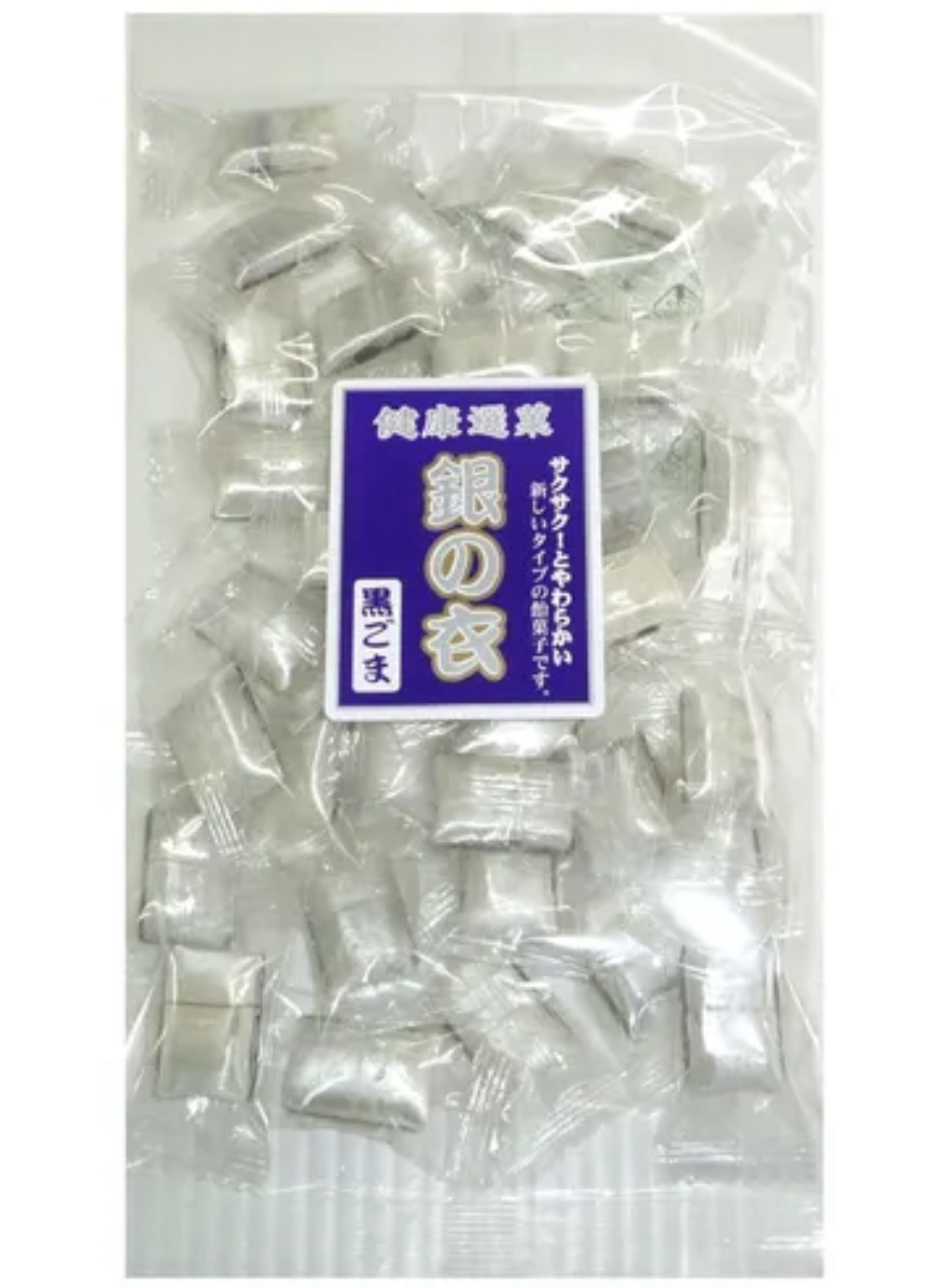 銀有平黑芝麻糖脆皮 / 銀/金粉塗層 / 黃豆粉 / 傳統甜點