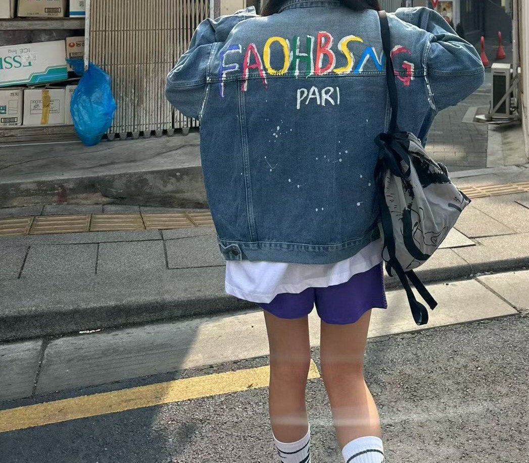 背塗鴉牛仔外套