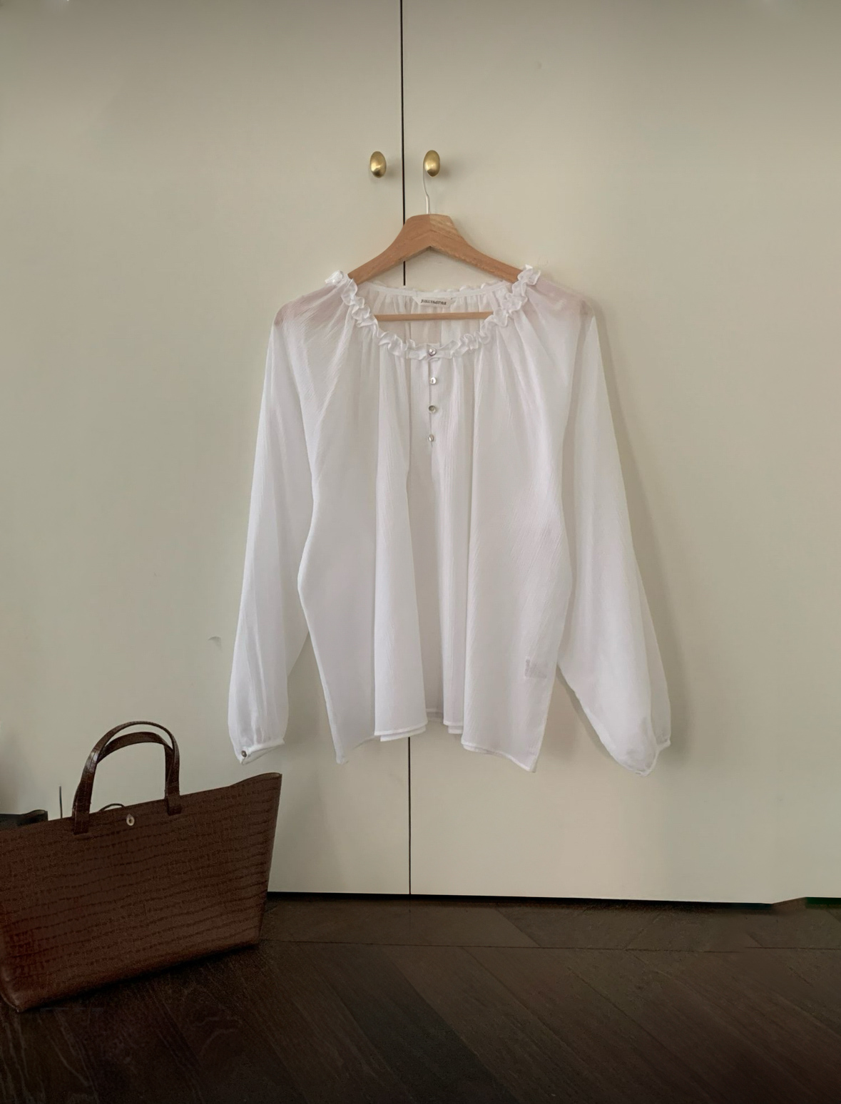 氣質感飄飄透透blosue