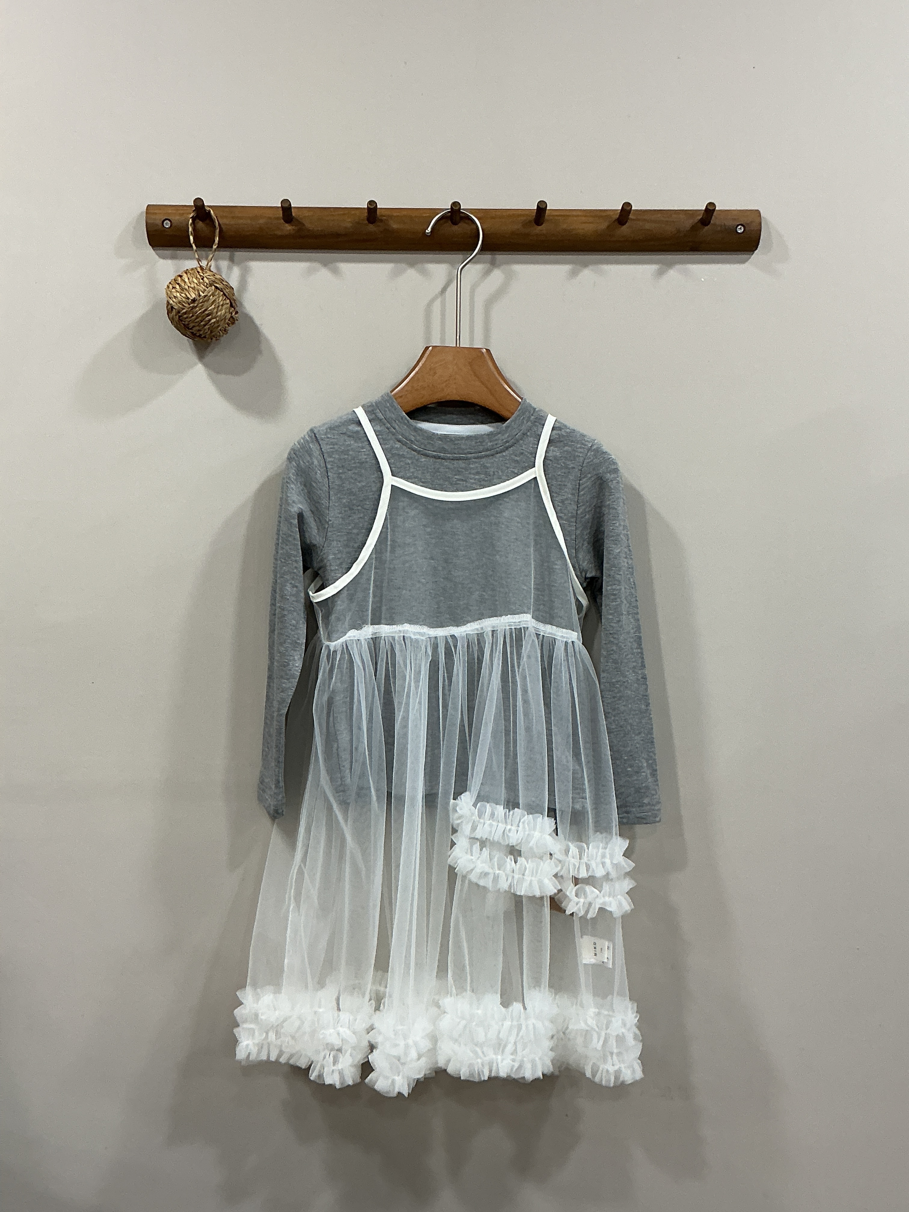 A04370設計款吊帶紗裙打底兩件套