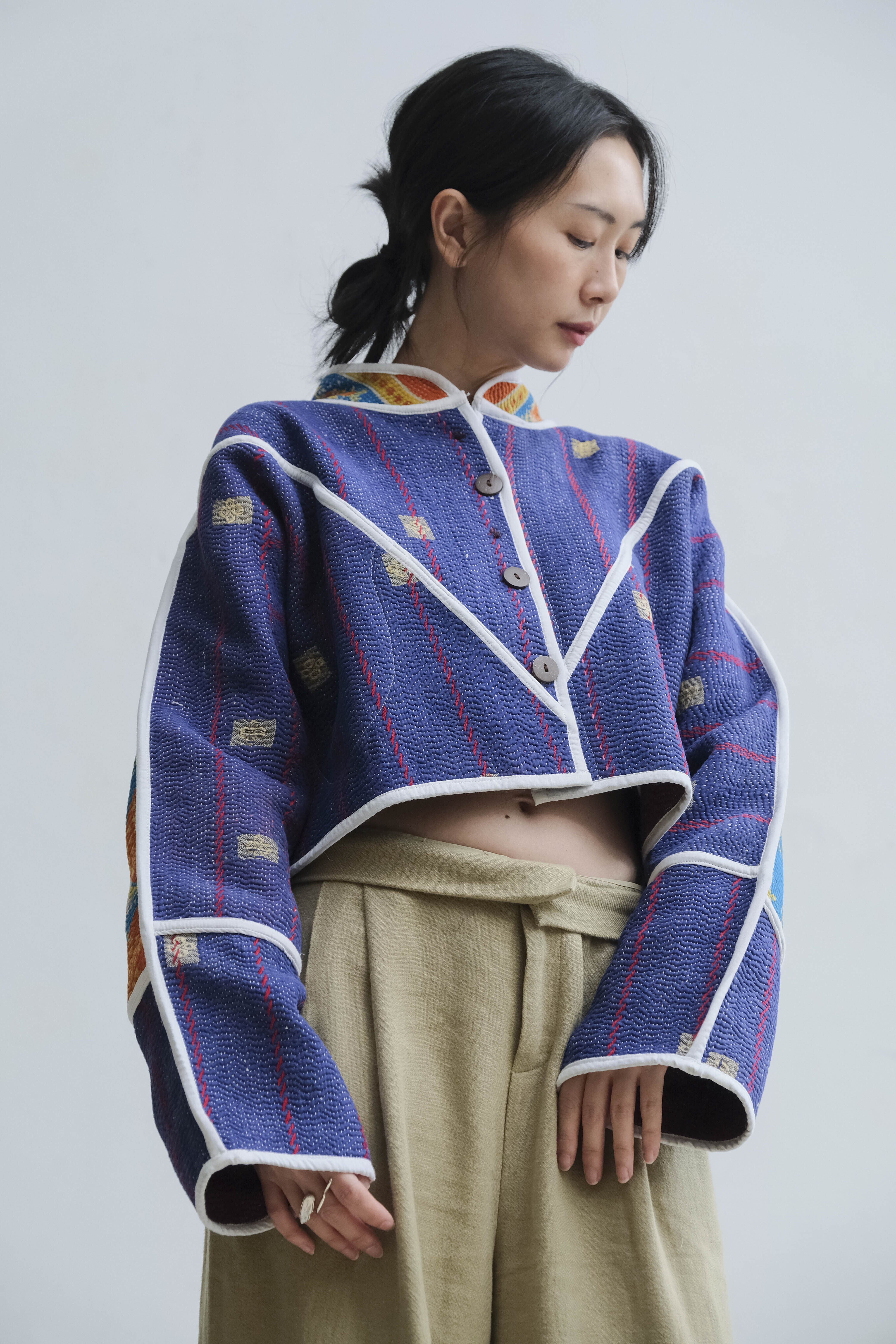 古董坎塔雙面短版立領外套 / 紅酒倒影