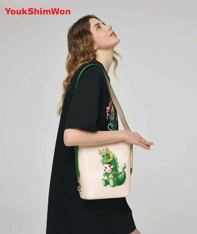 韓國代購 陸心媛 水桶袋YOU02