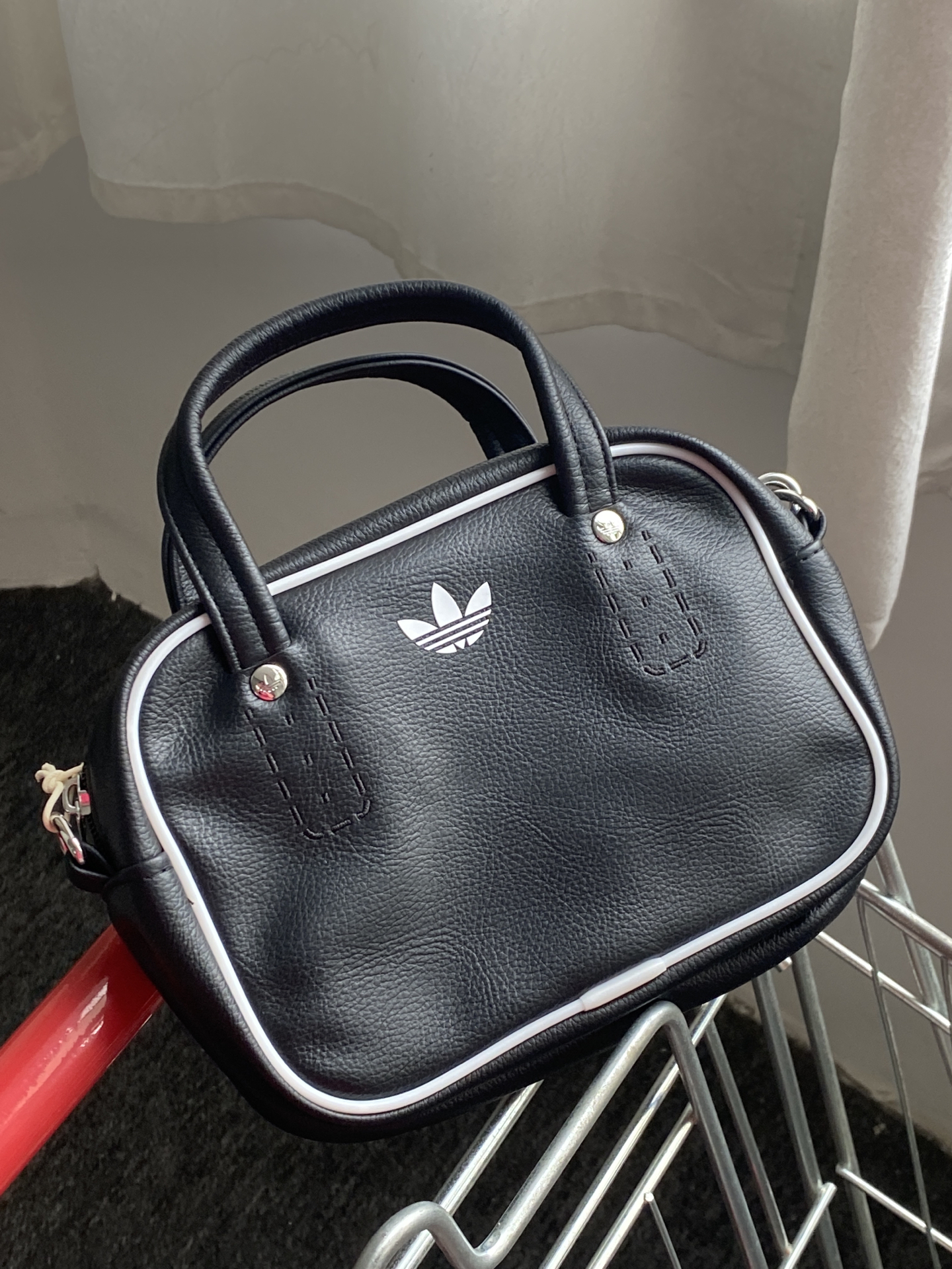 代購-Adidas Originals ADICOLOR 經典 三葉草印花 單肩 手提包 迷你 黑色