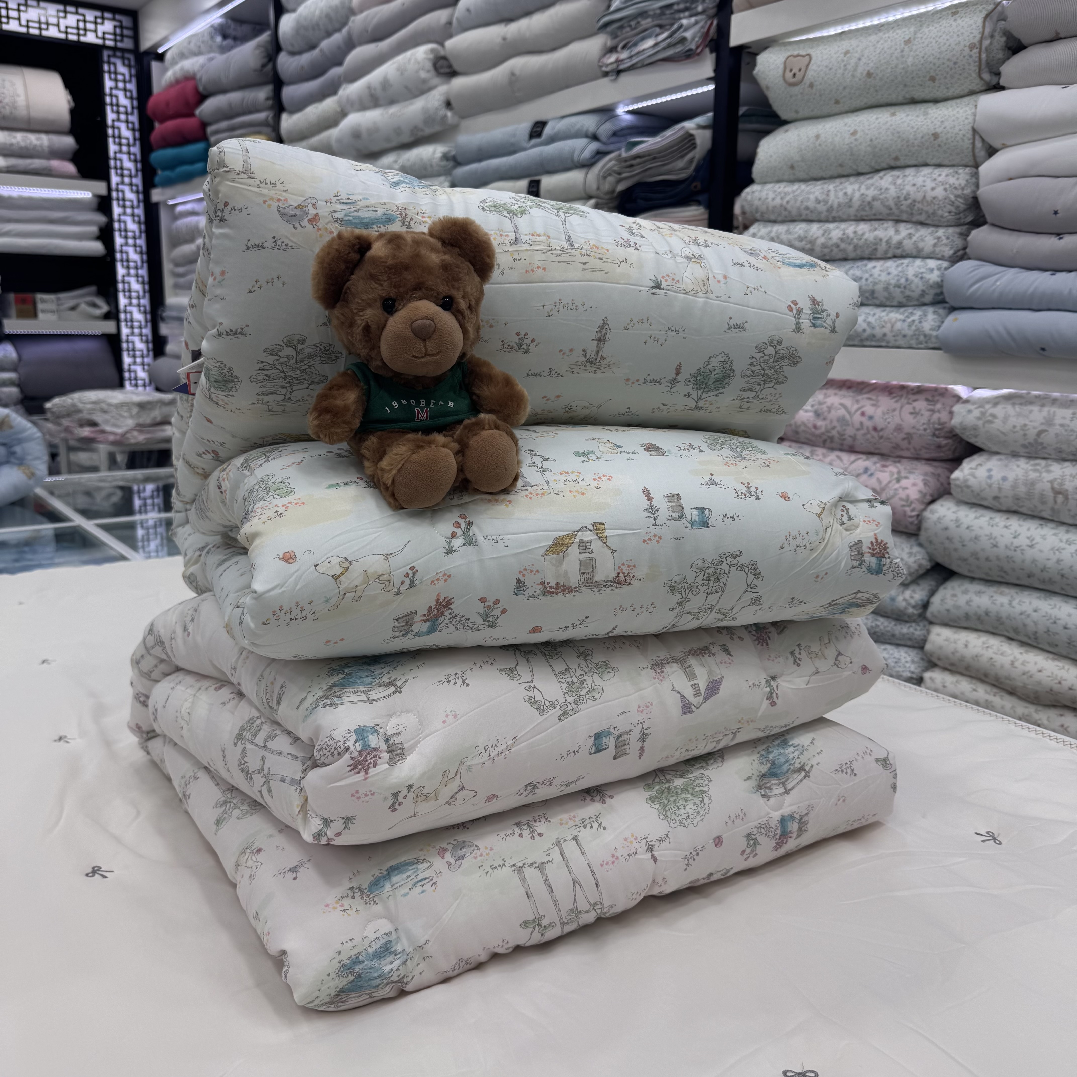 狗狗花園四季被