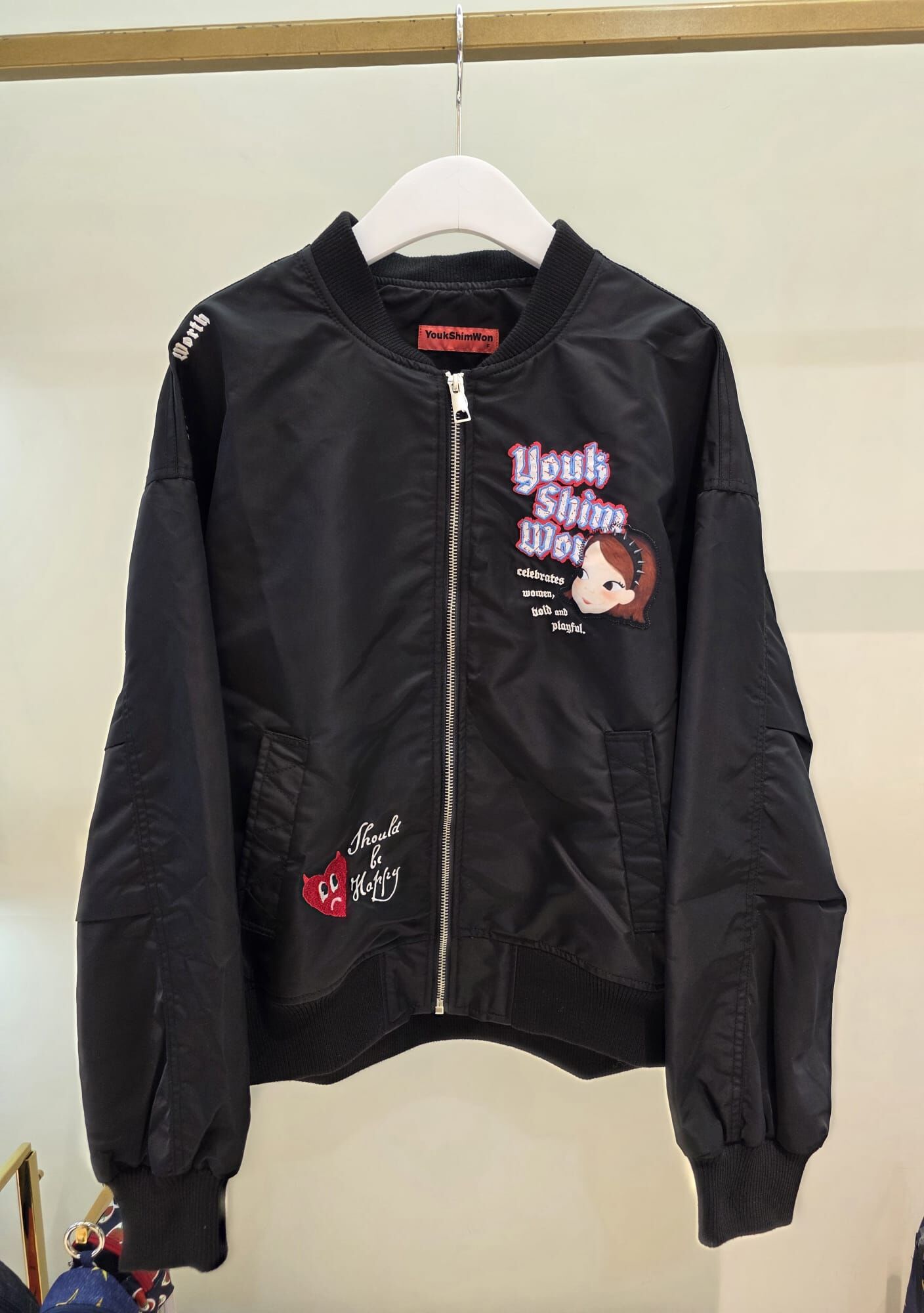 【直播】YOUK SHIM WON LX0305724 棒球外套 (Free Size)