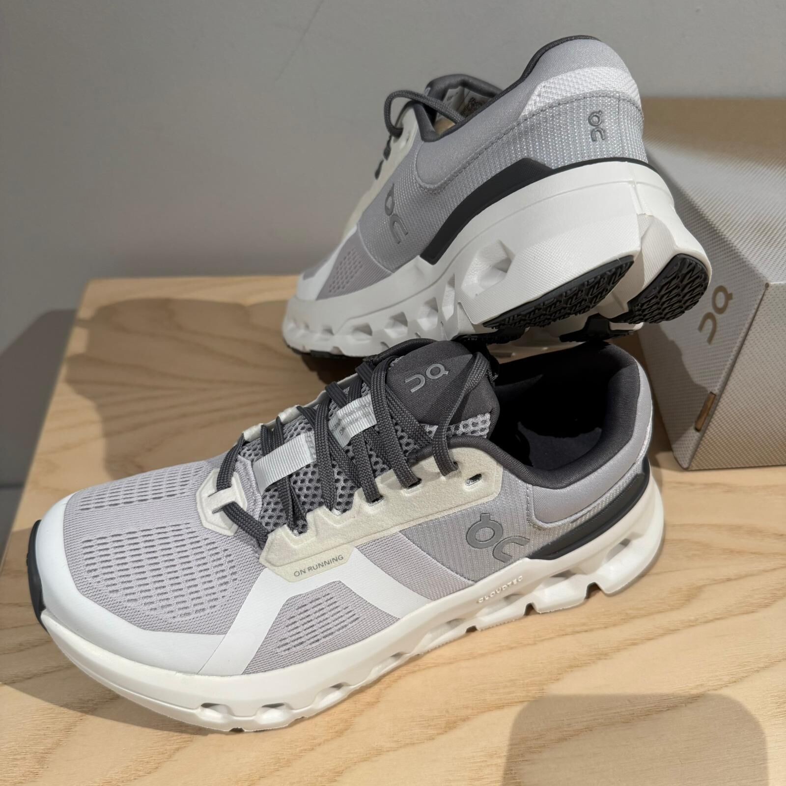 UK-CCG0304-400 (A款)(碼數:36-41,有半碼,除了 39.5)