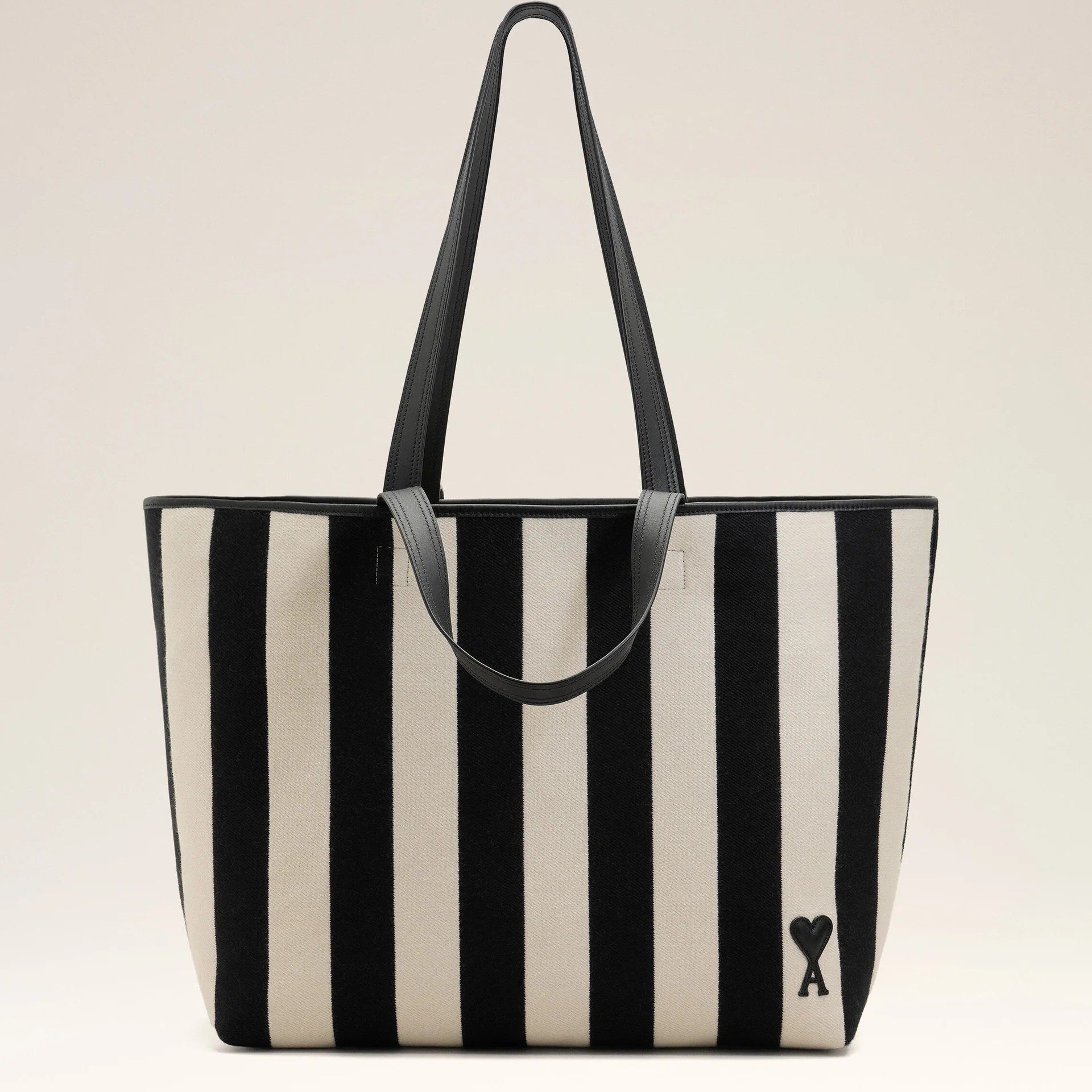 1FF0101-546 [AMI PARIS] White Cotton Ami De Coeur Shopping Bag Black (SS26) #ULL733.AW0026.1360 (B-EU-E)