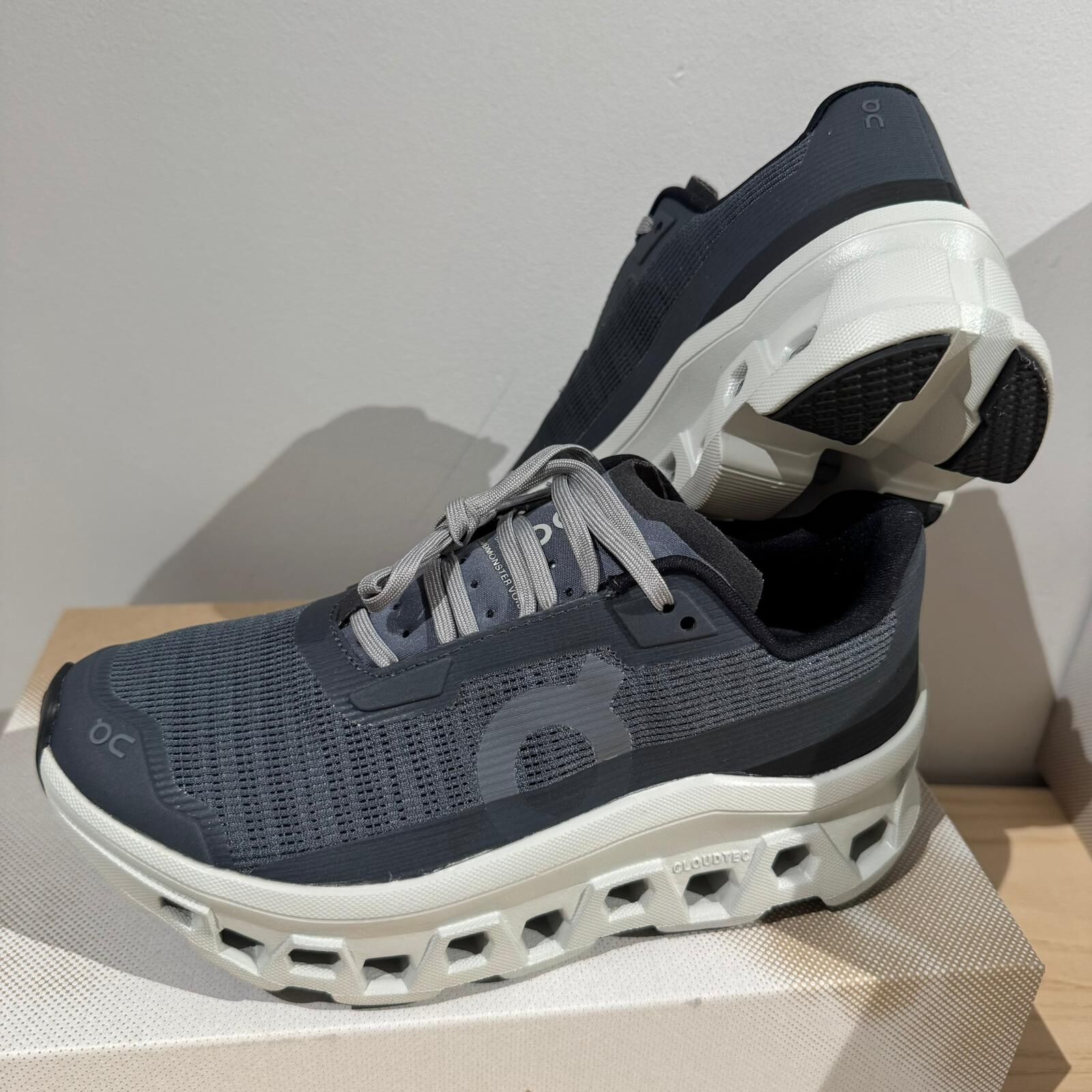 UK-CCG0304-405 (H款)(碼數:36/37/37.5/38/38.5/39/40/40.5/41)