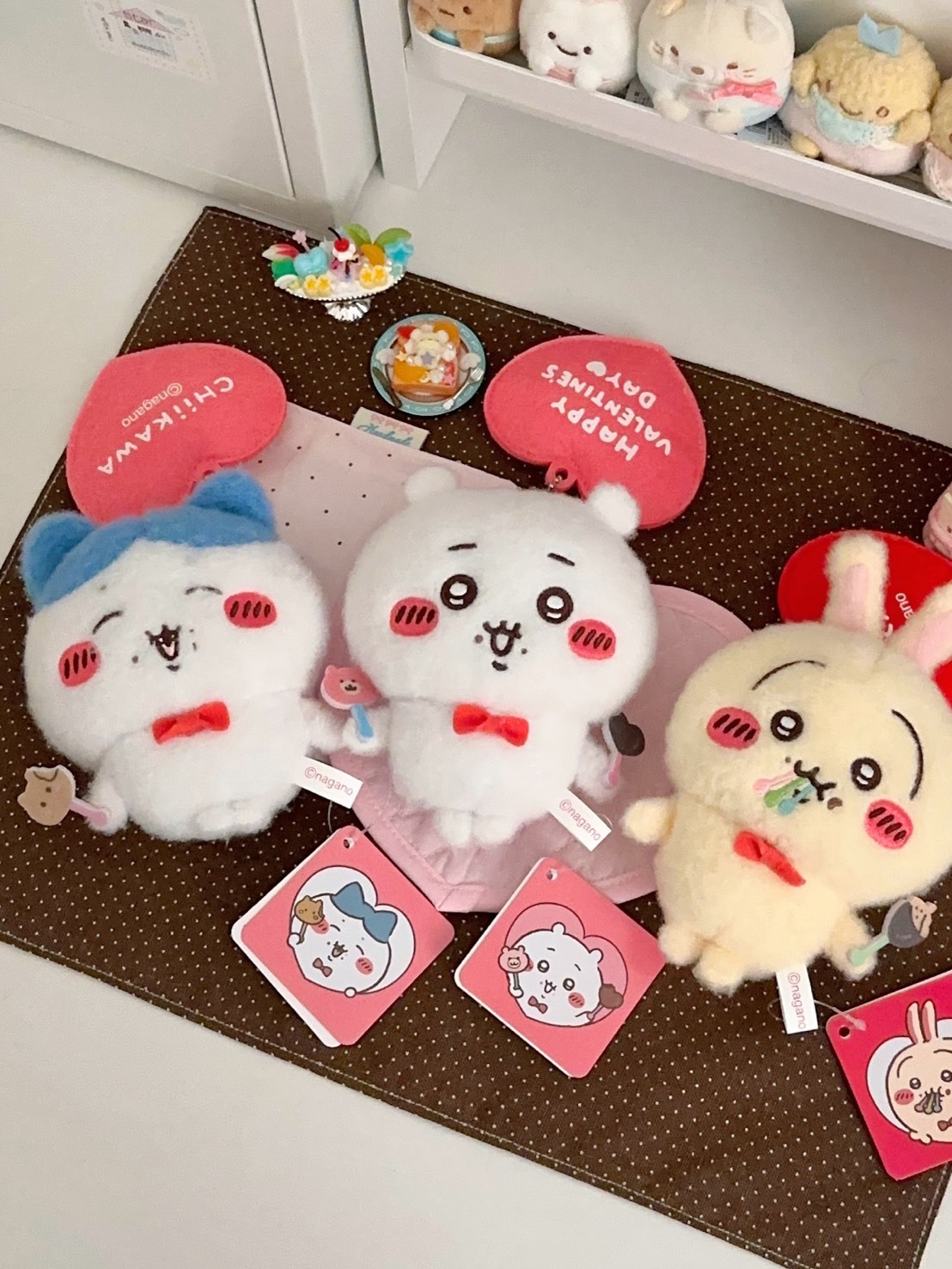 正版授權 CHIIKAWA 吉伊卡哇 情人節 毛絨 吊飾