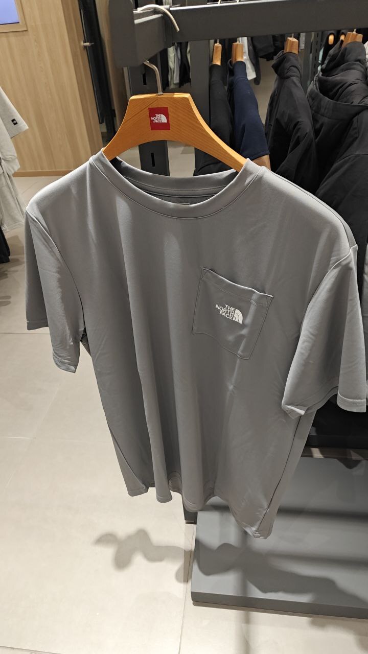 [K] THENORTHFACE GRAY M'S RECOVERY POCKET TEE, NT7US10B-GRY (KTNF139)