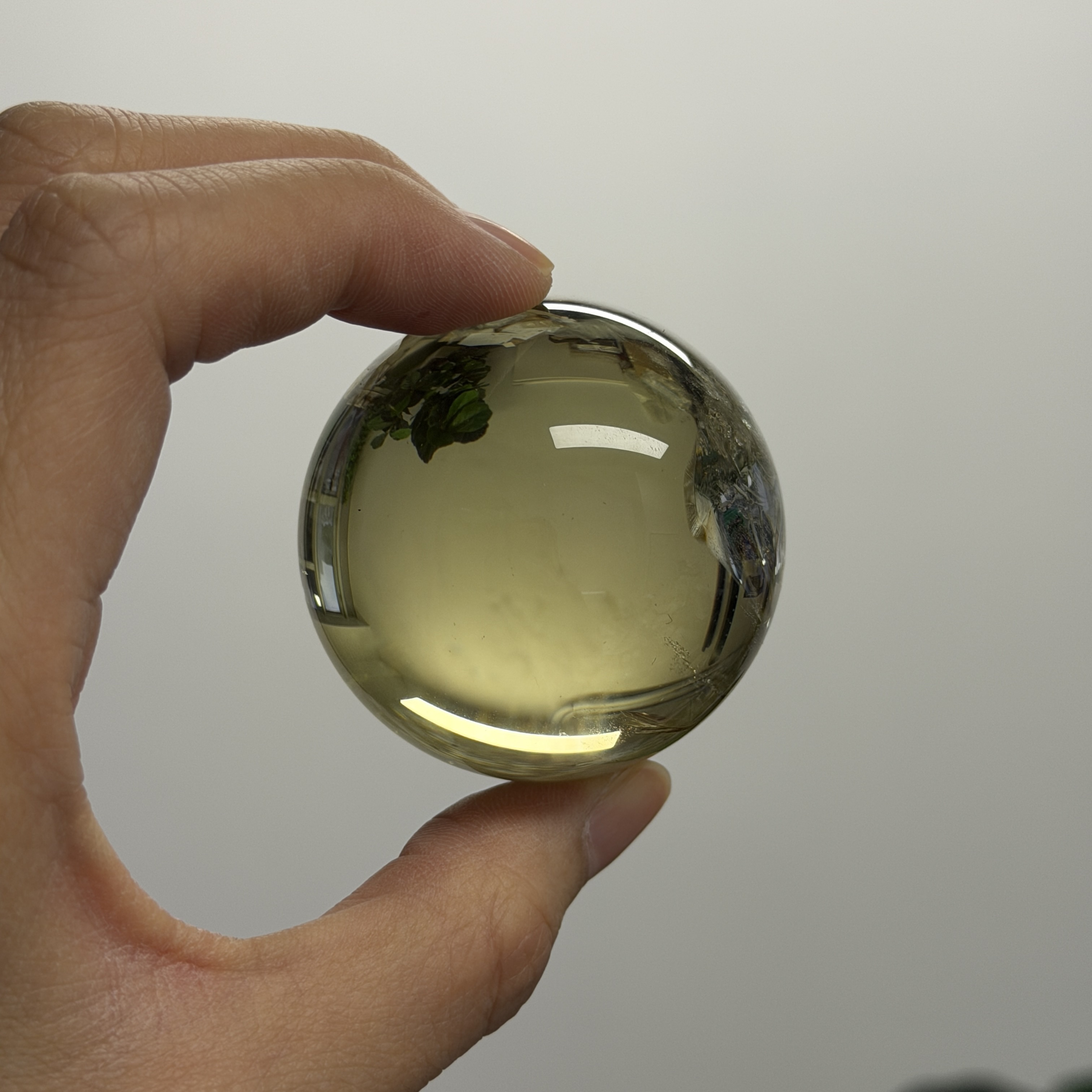 黃水晶球 4.7cm C1836