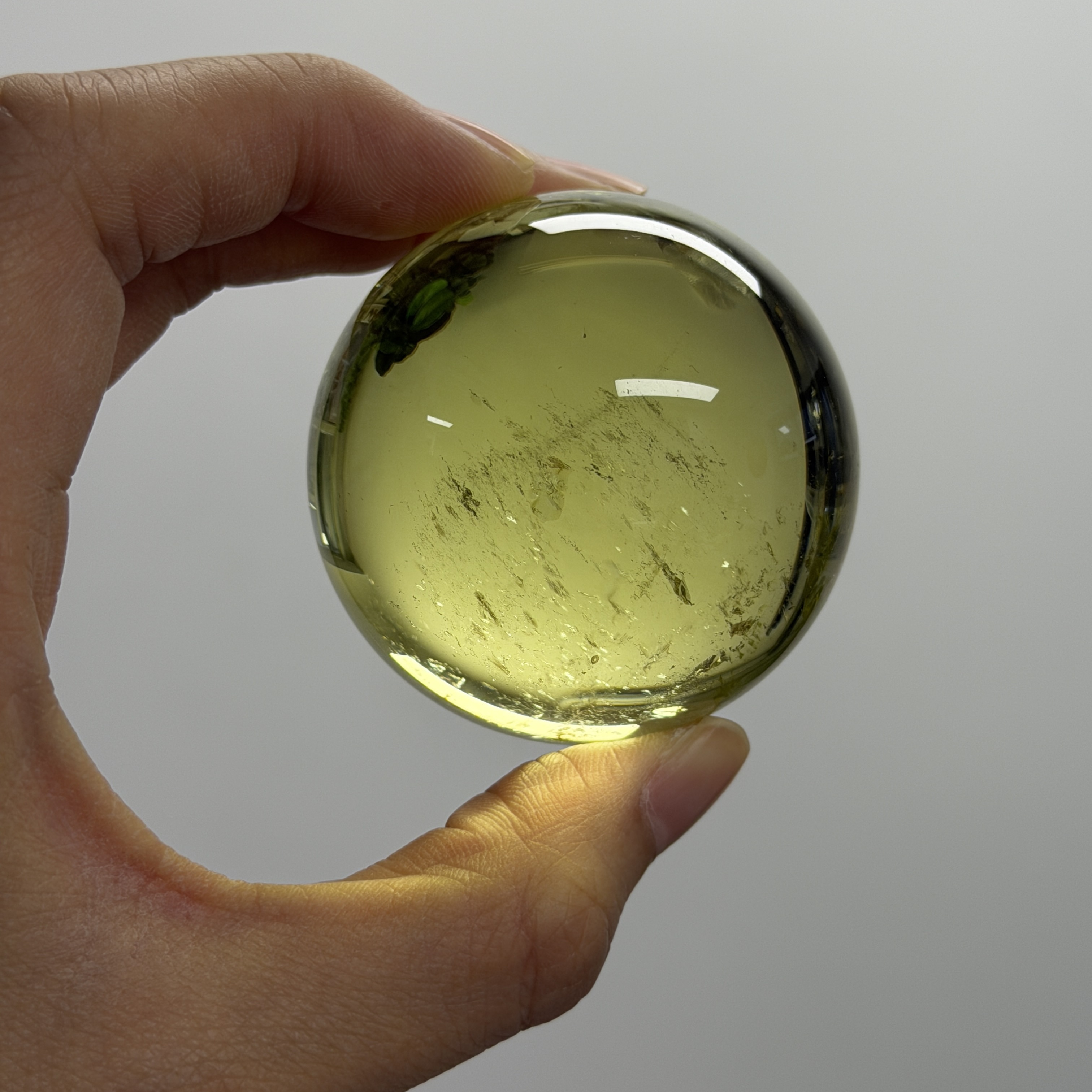 黃水晶球 5.1cm C1841