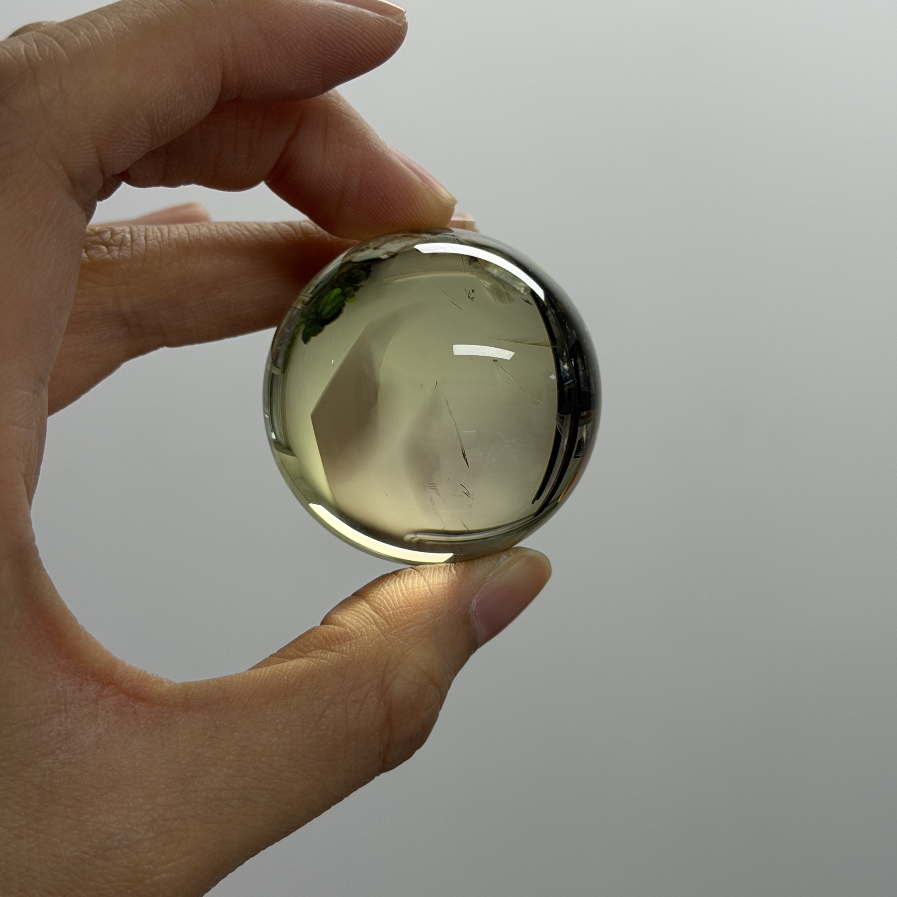 黃水晶球 4.1cm C1844