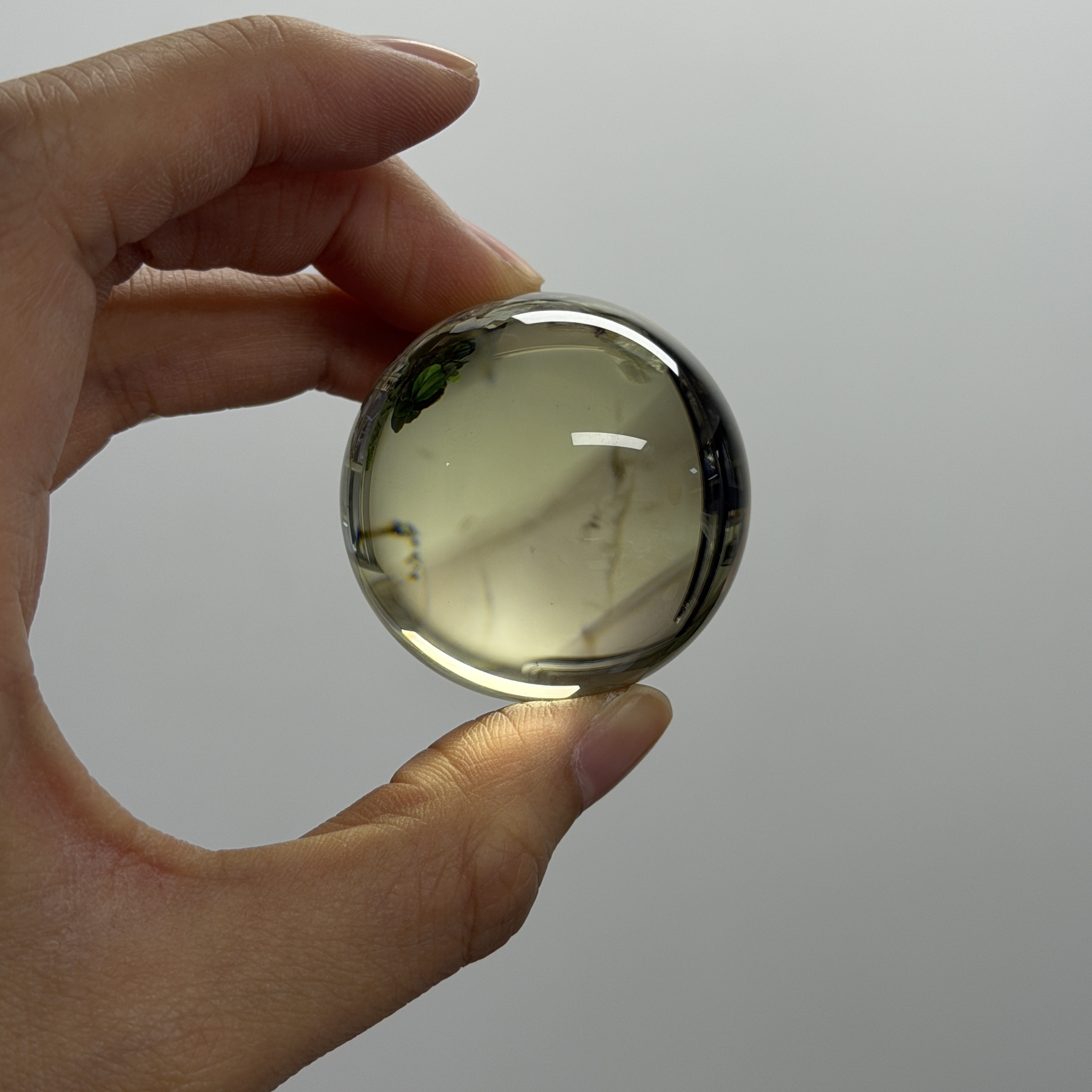 黃水晶球 4.1cm C1844