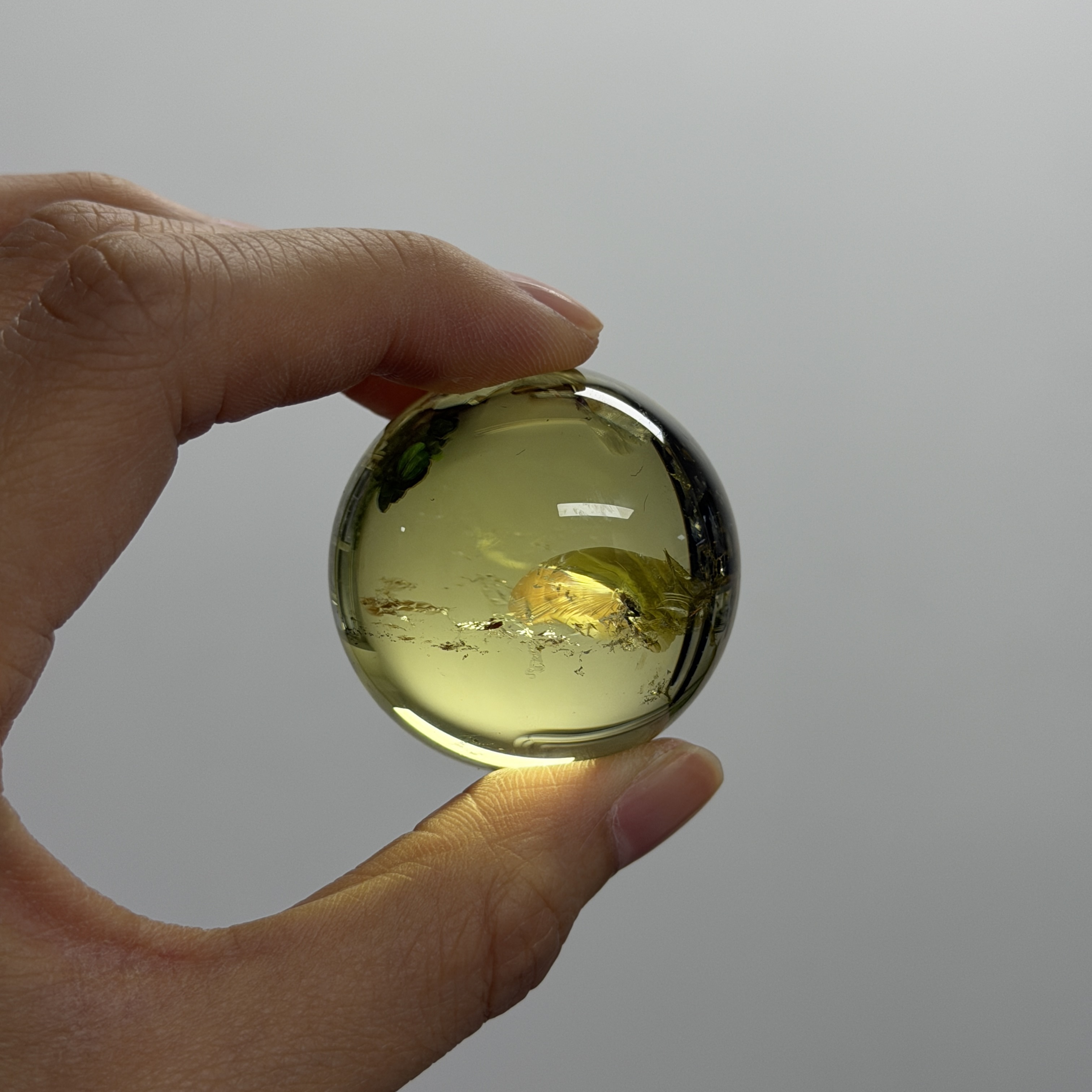 黃水晶球 4cm C1845