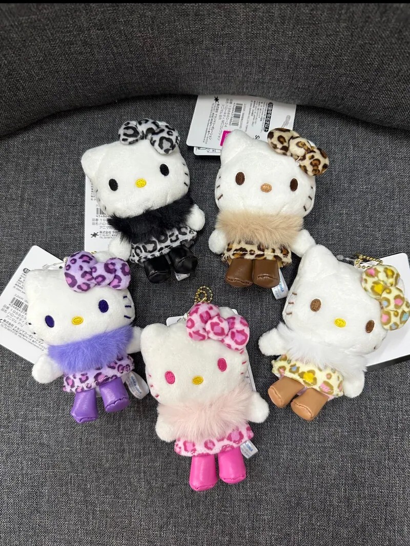 50週年限定🎀HELLO KITTY x SANRIO 豹紋 皮革 貴婦 毛絨 吊飾