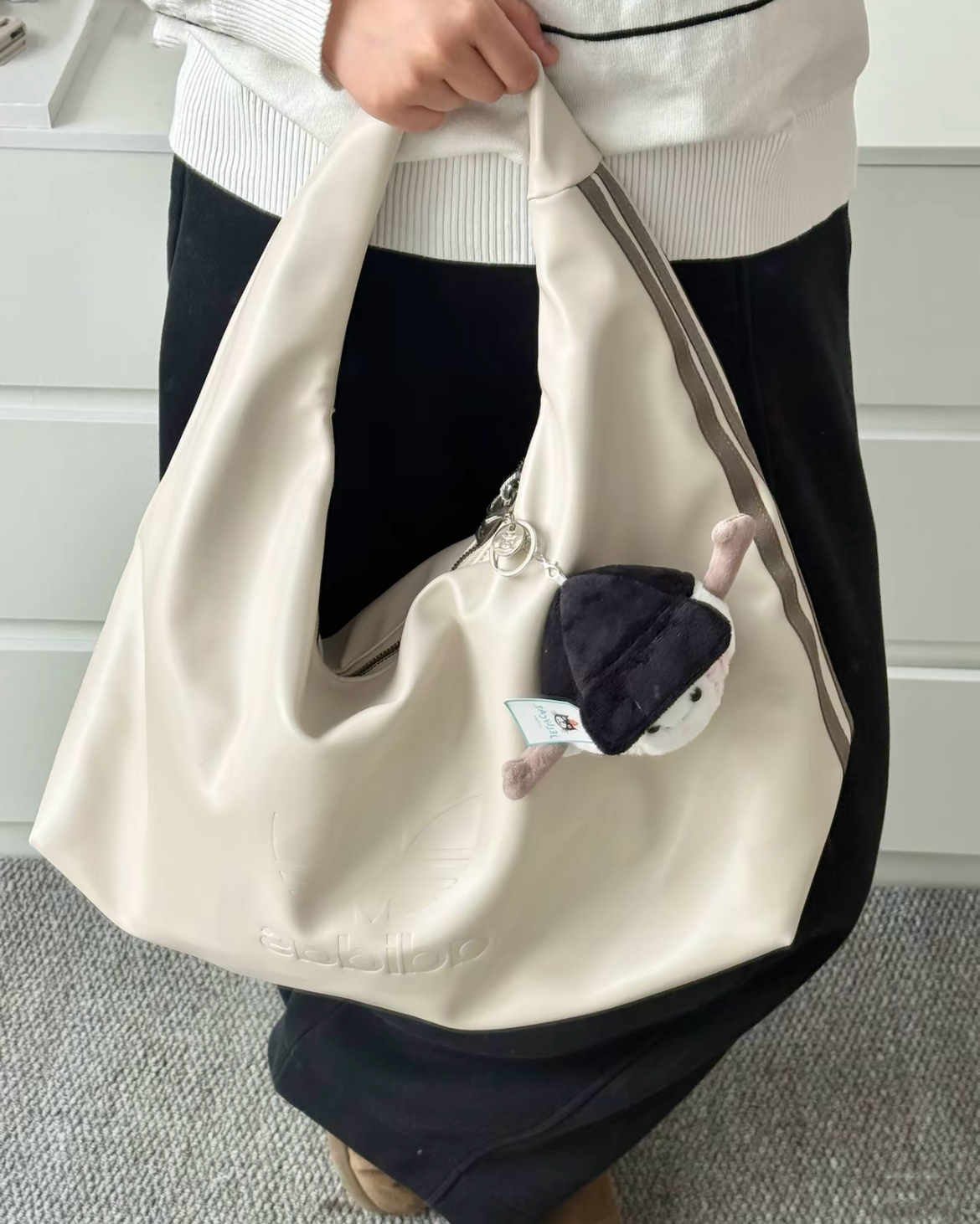 (預訂) Adidas PU 大雲朵包 【兩色】