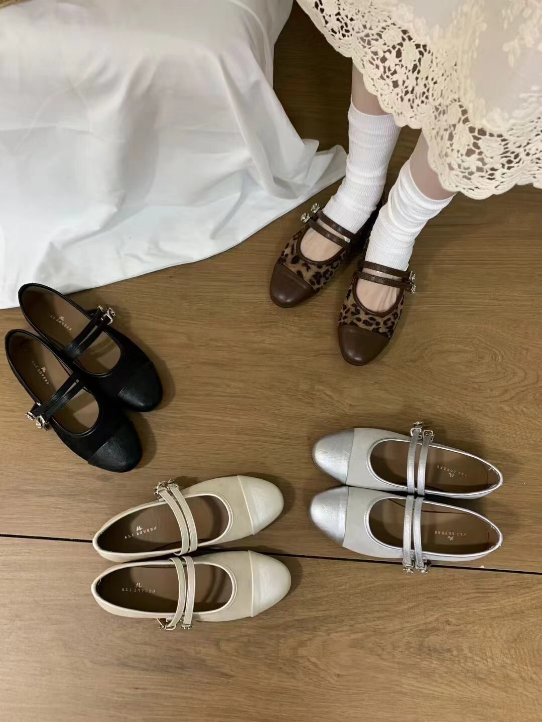 拚色雙線舒適瑪麗珍