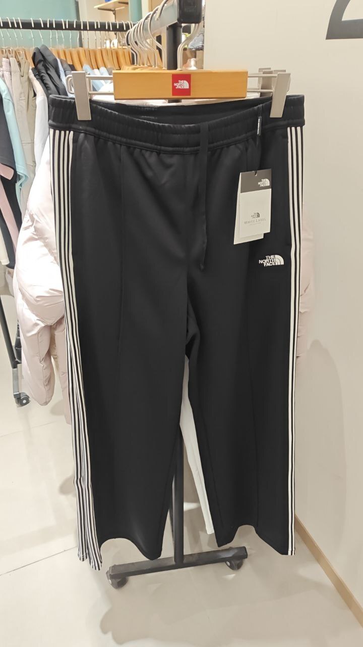 [K] THENORTHFACE BLACK W'S TNF TRACK PANTS, NP6KR82J-BLK (KTNF166)