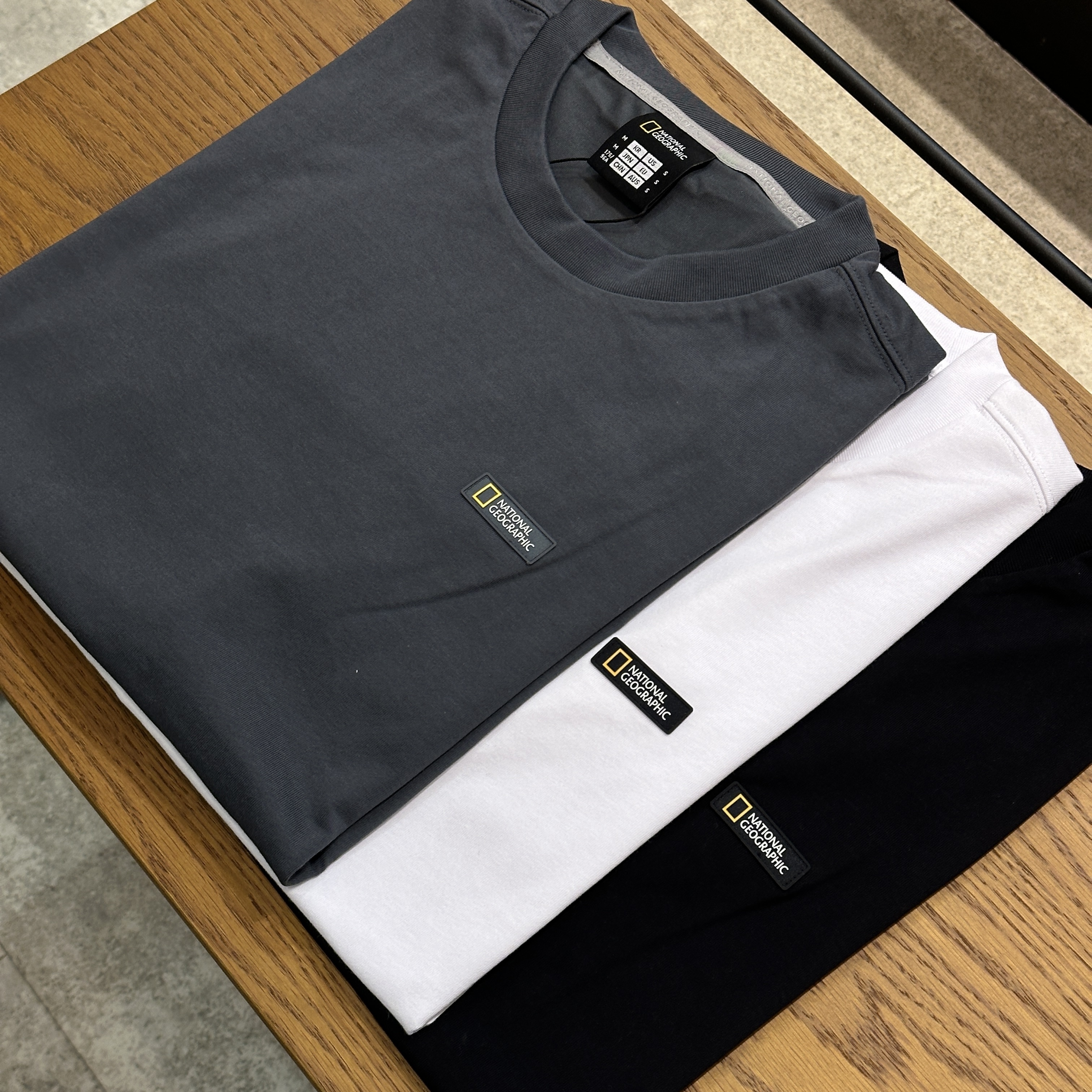 【現貨】NATIONAL GEOGRAPHIC 國家地理 26SS 胸前 布章Logo 短Tee 基本款 N265UTS010