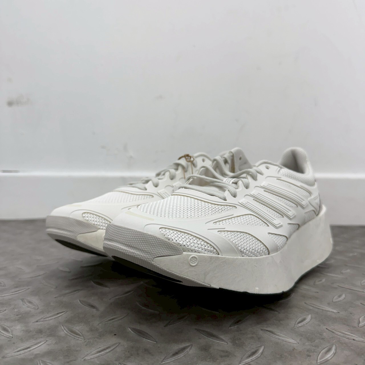 ADIDAS ADIZERO ARUKU WHITE SIZE 28CM