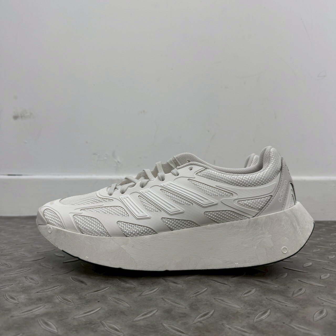 ADIDAS ADIZERO ARUKU WHITE SIZE 28CM