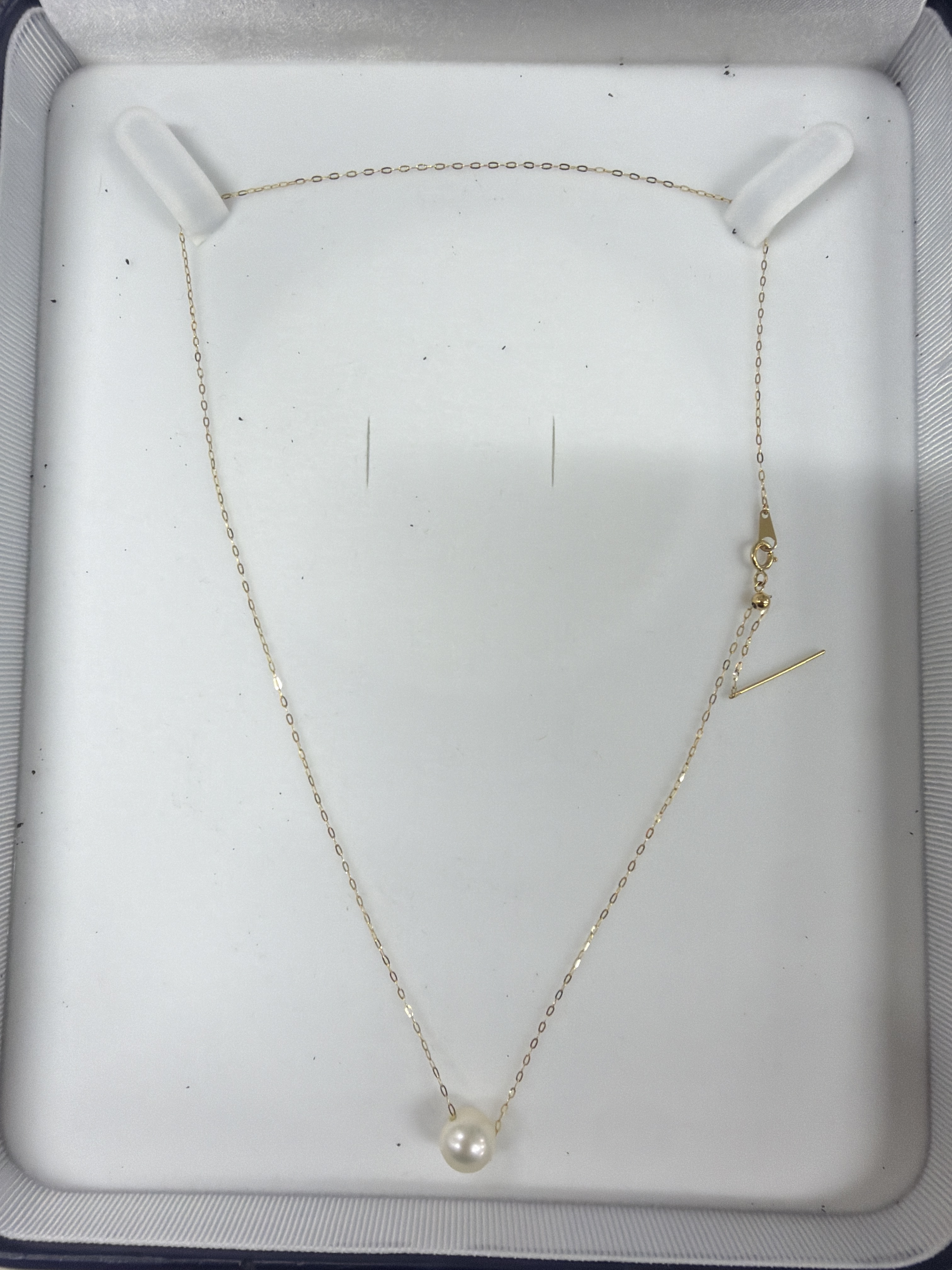 RF41 K18頸鏈+原色Akoya 激罕日本天然海水珍珠(單粒約9.0毫米)