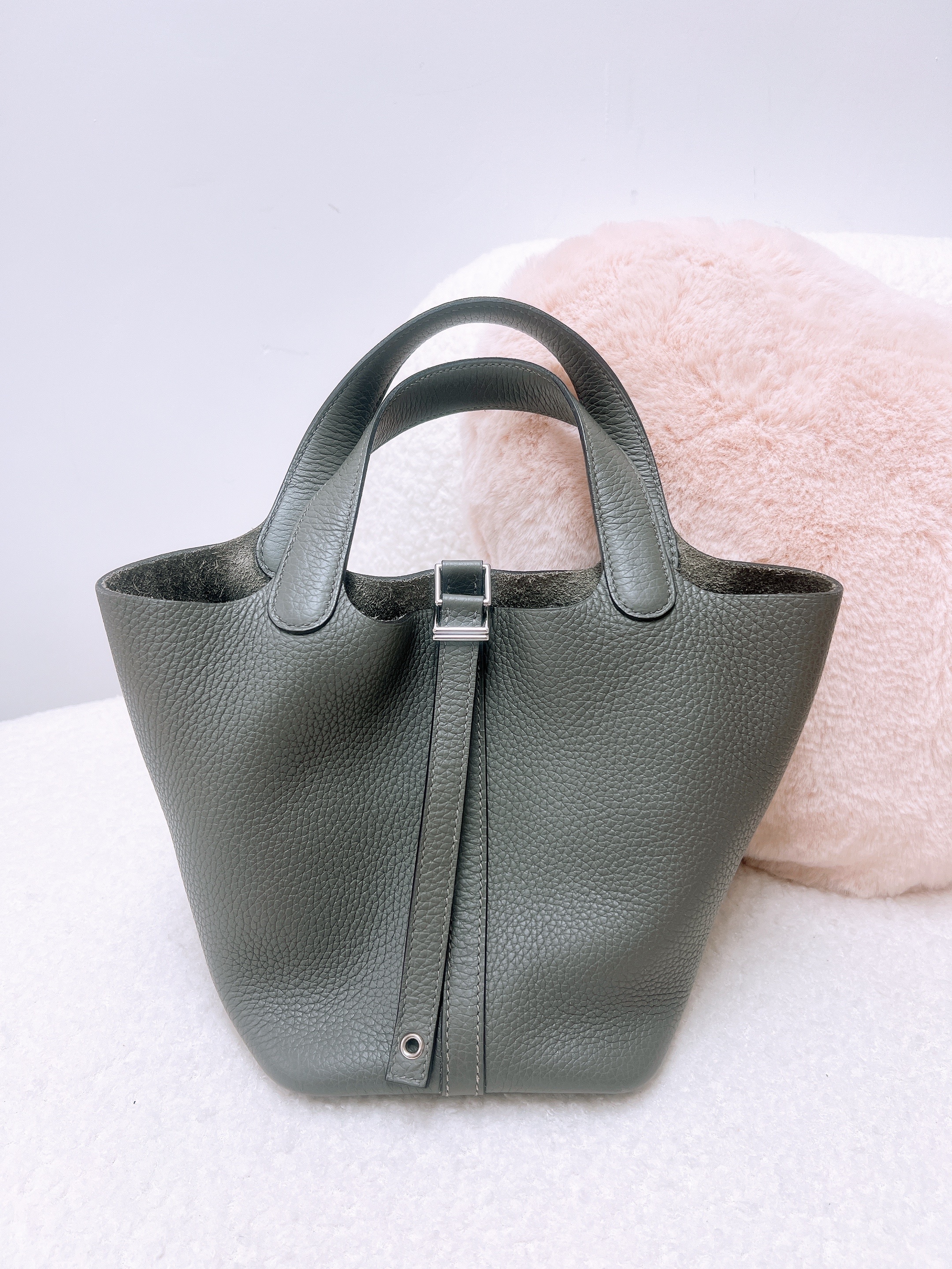 Hermes picotin 18/ gris meyer/ stamp z