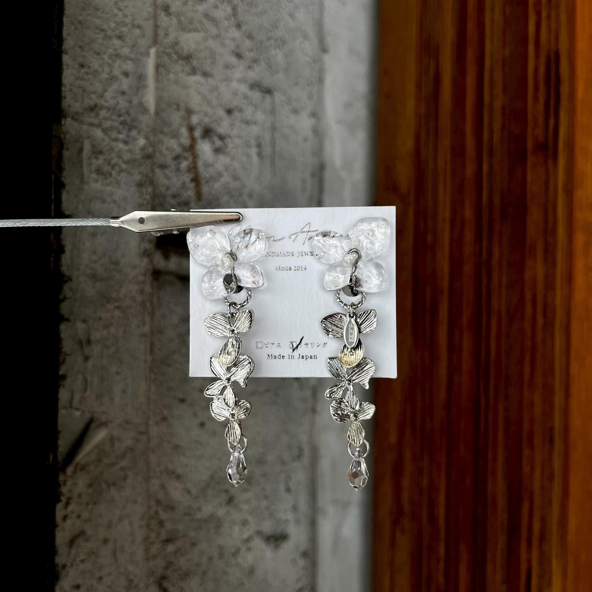[Mon Amie] 2WAY透明三花垂墜耳環 | 銀 | NO.56 | 耳夾