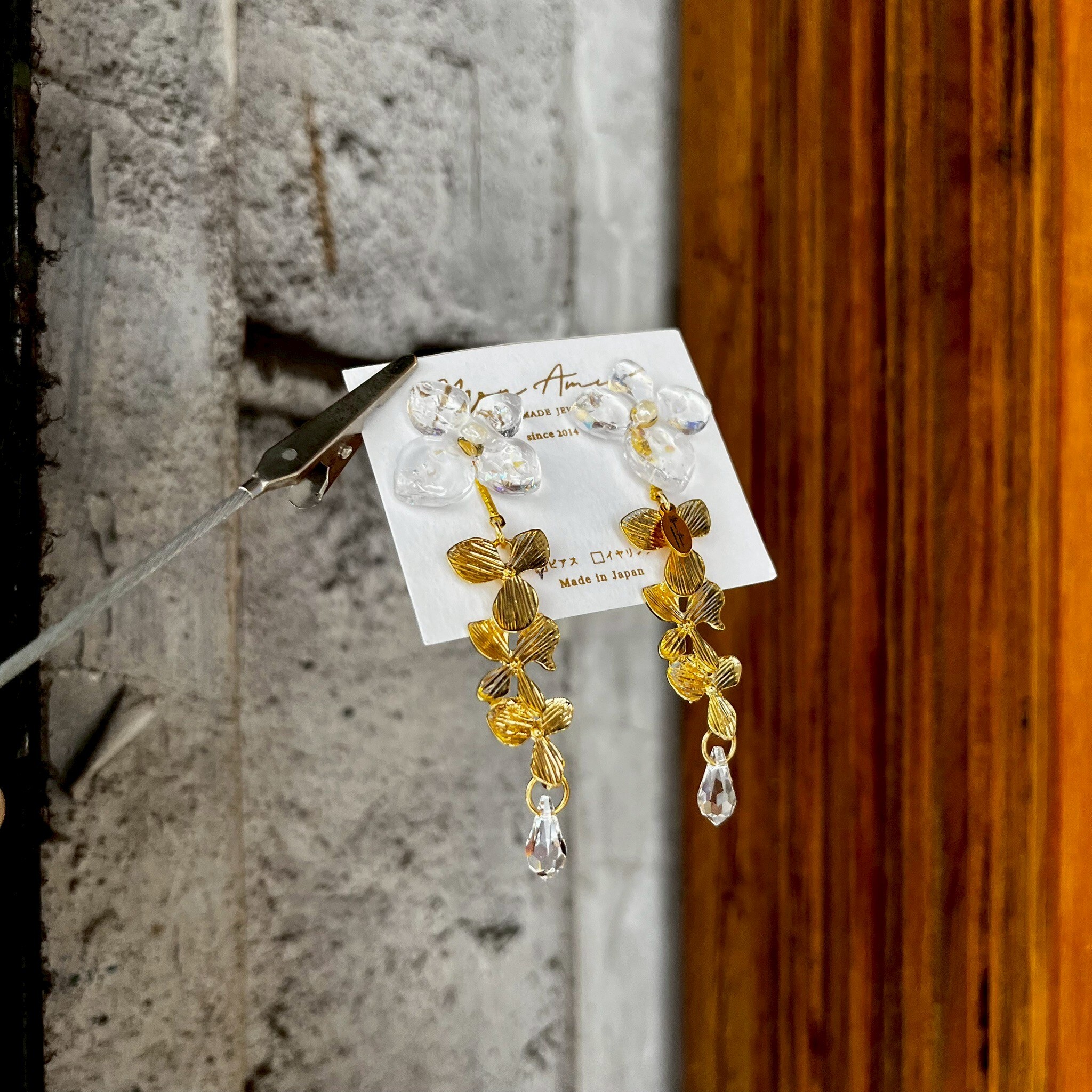 [Mon Amie] 2WAY透明三花垂墜耳環 | 金 | NO.57 | 耳針
