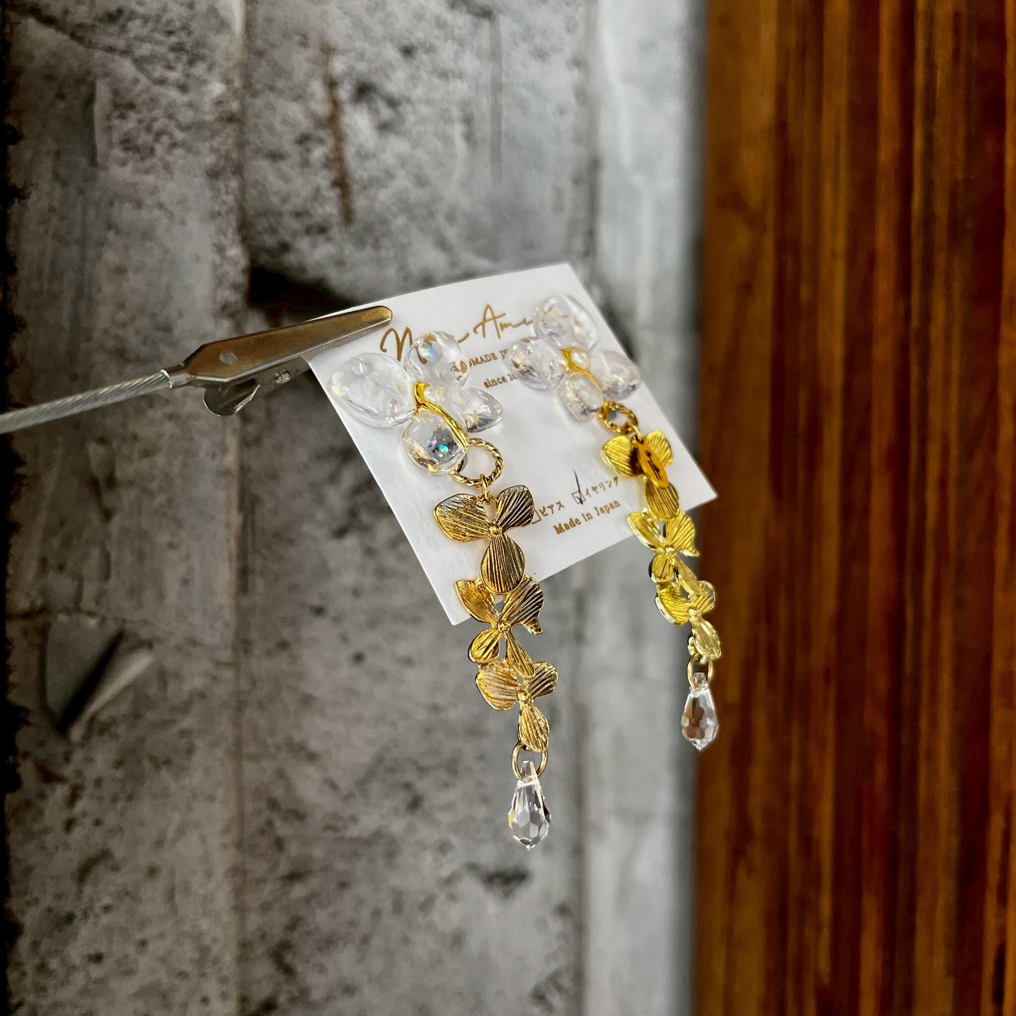 [Mon Amie] 2WAY透明三花垂墜耳環 | 金 | NO.57 | 耳夾
