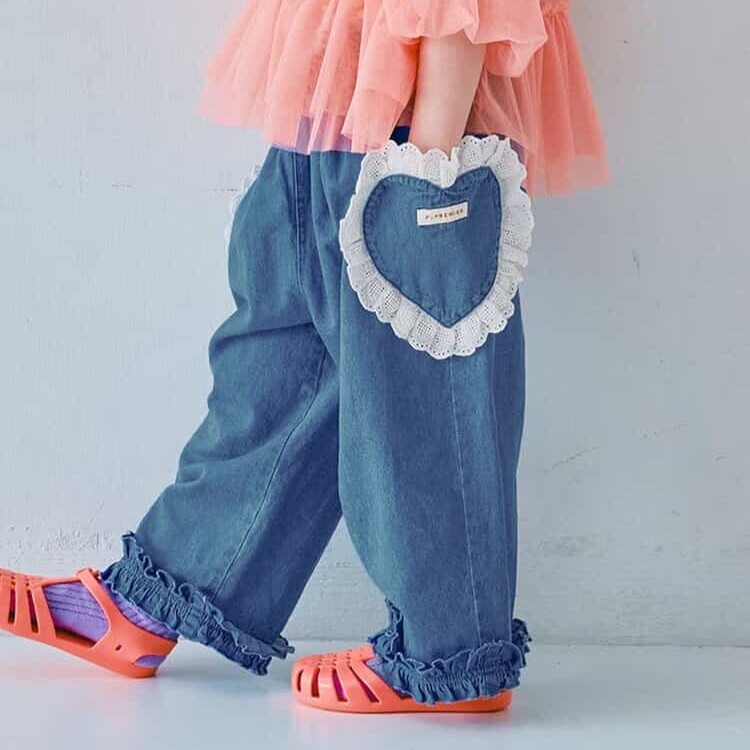 日本 90-140 大荷葉愛心口袋牛仔褲