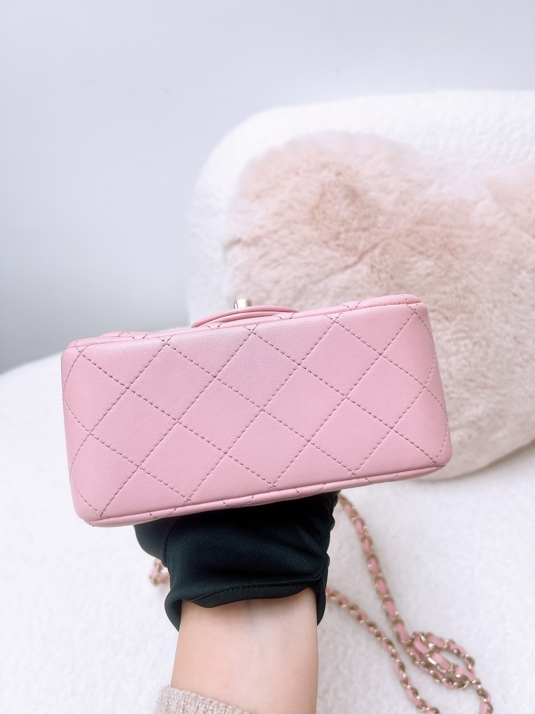 Chanel mini square 17cm pink
