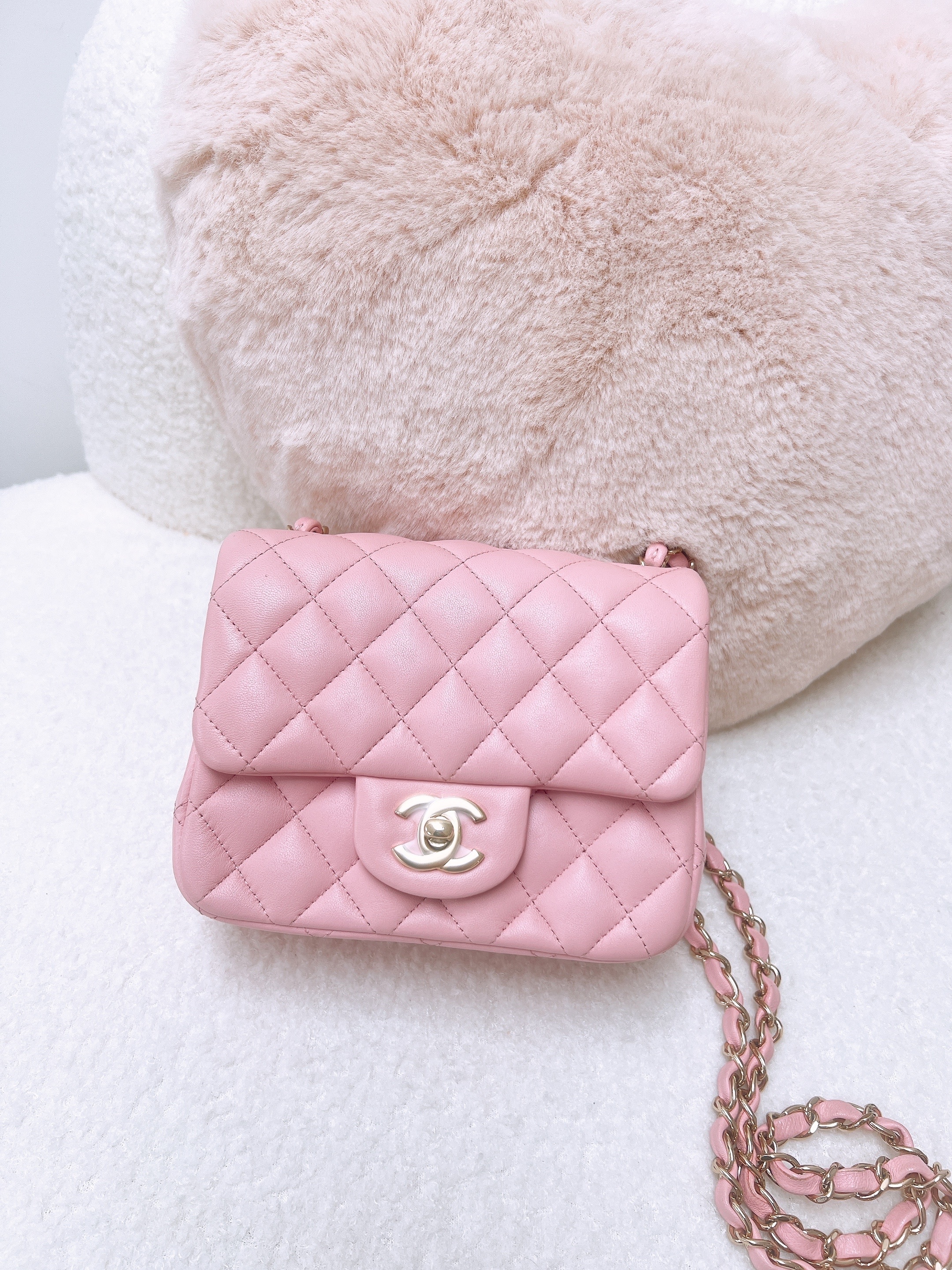 Chanel mini square 17cm pink