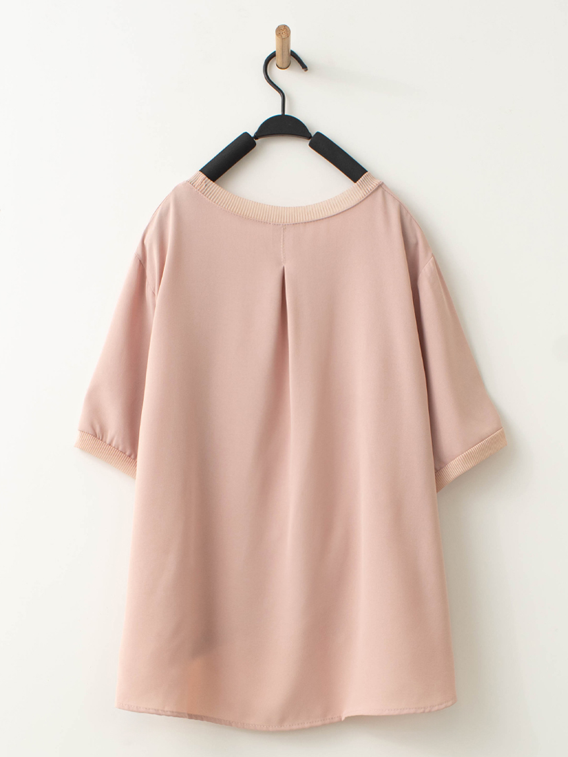 簡約氣質前短後長繡花涼感上衣