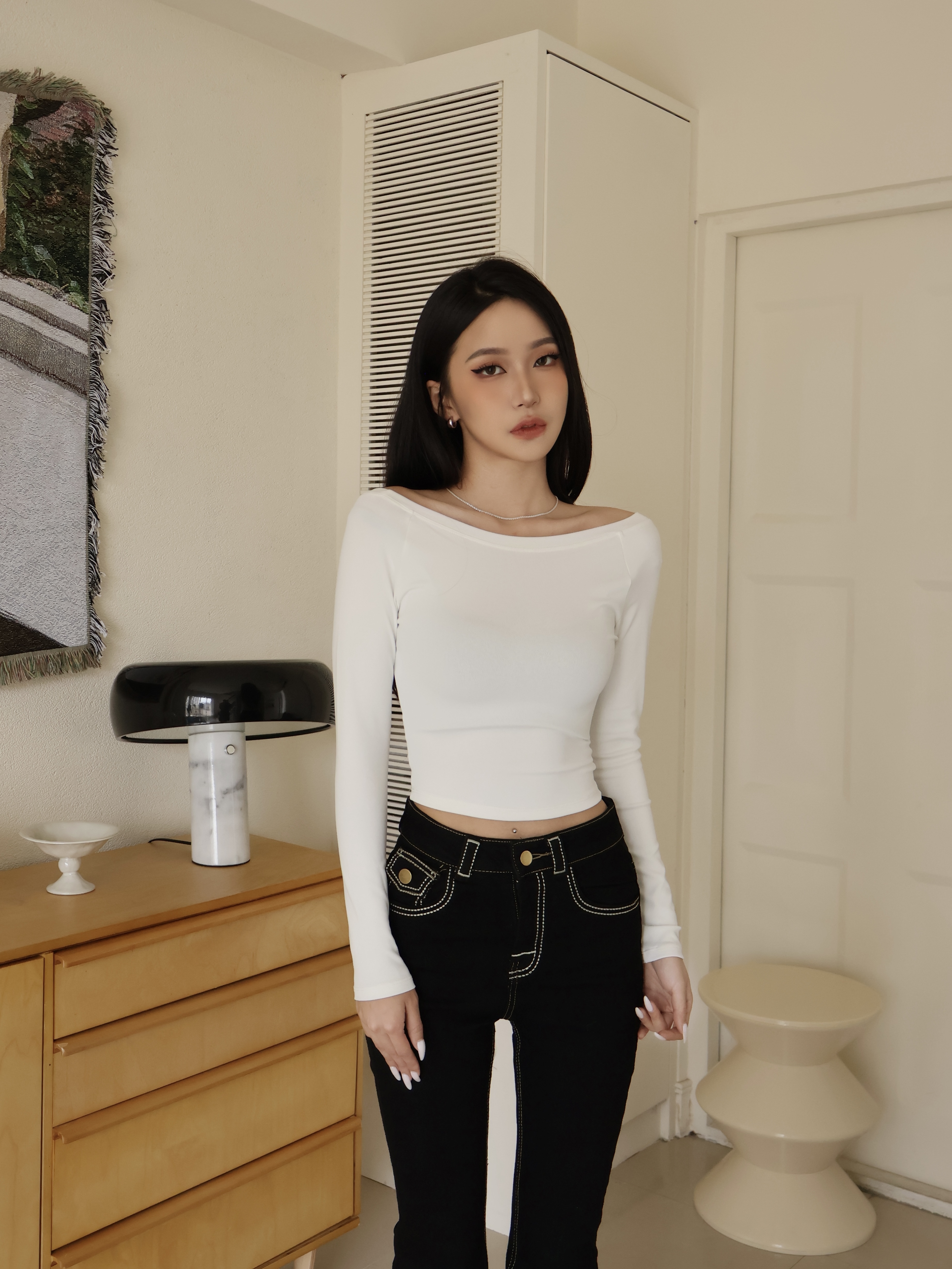 舒適一字領上衣