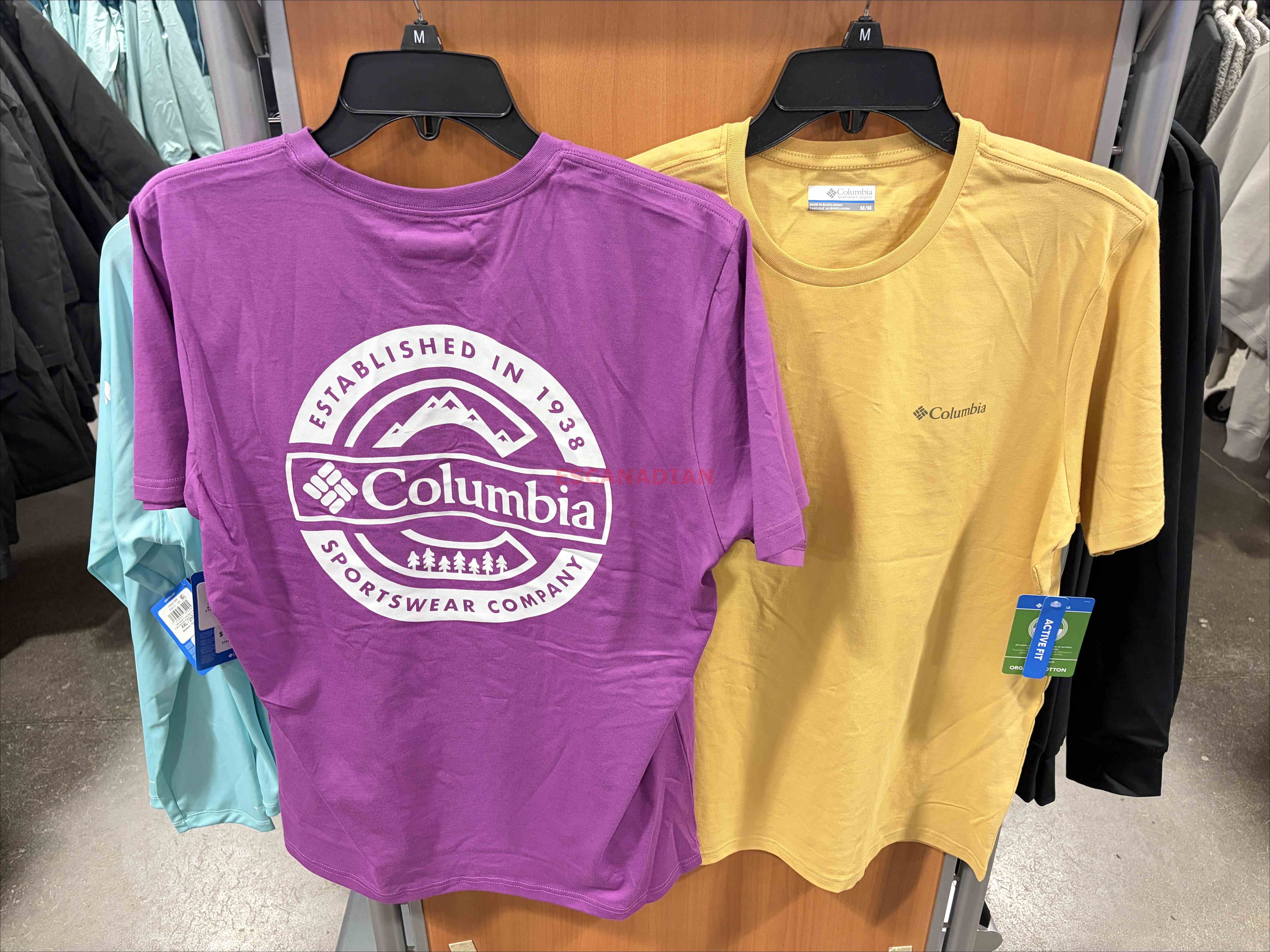【限時】Columbia  男大人 有機棉 正反 風景山脈  短TEE (2色)