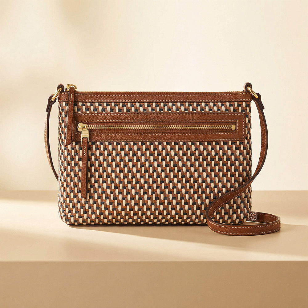 Fiona 真皮輕便斜背包-棕色編織 ZB11188249