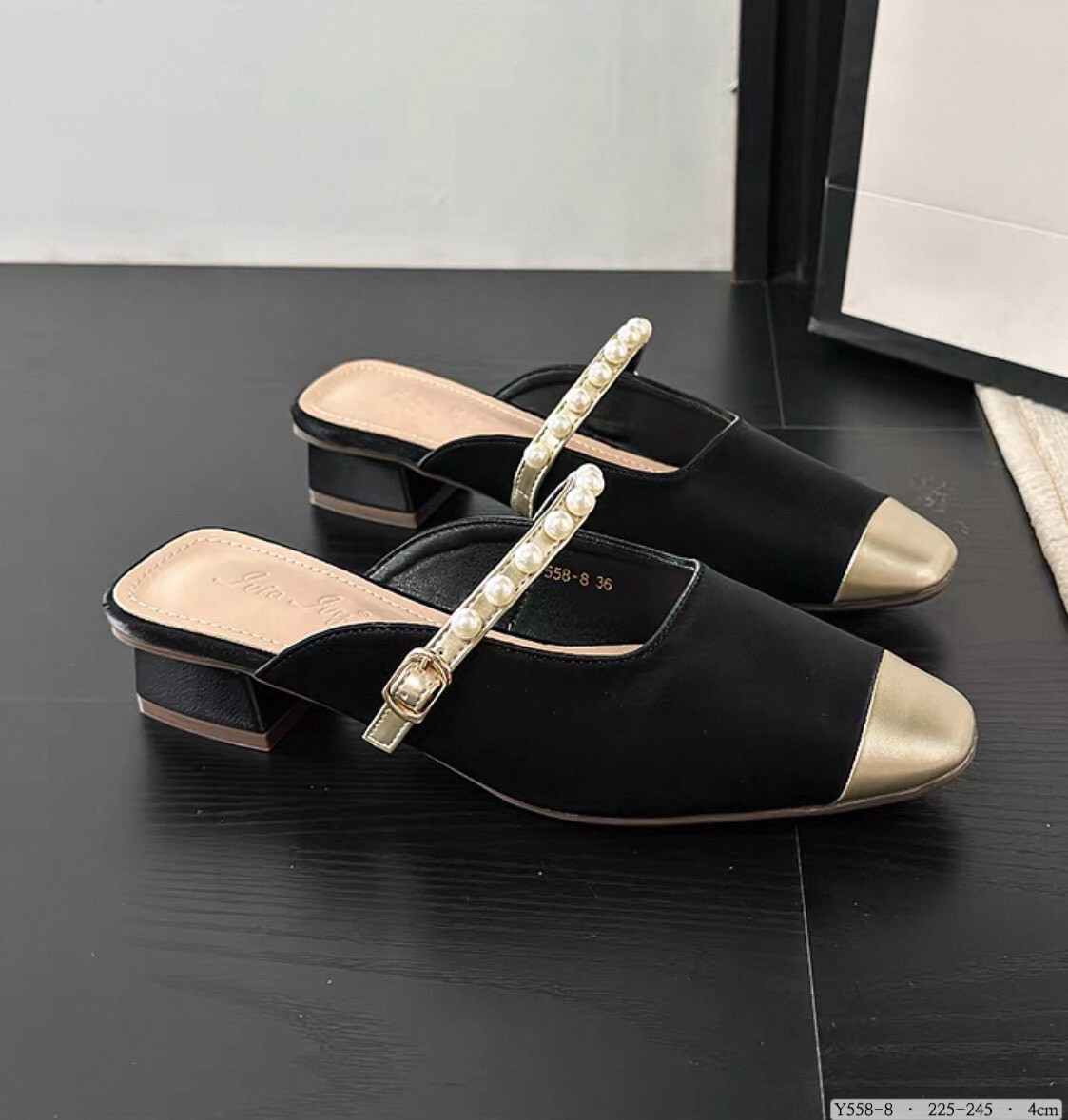 Y558-8韓國珍珠金頭後空低跟穆勒鞋